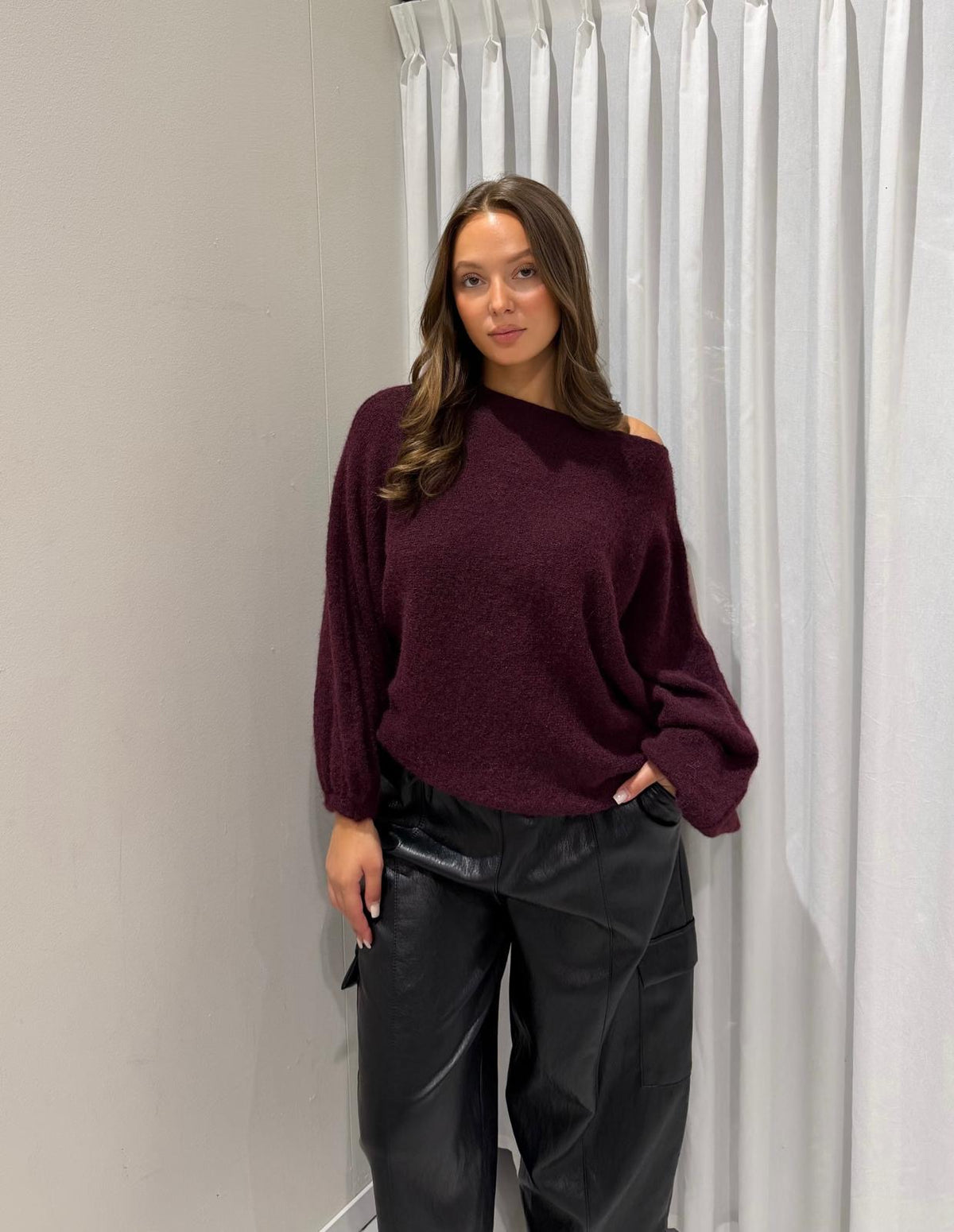 Tricia trui burgundy