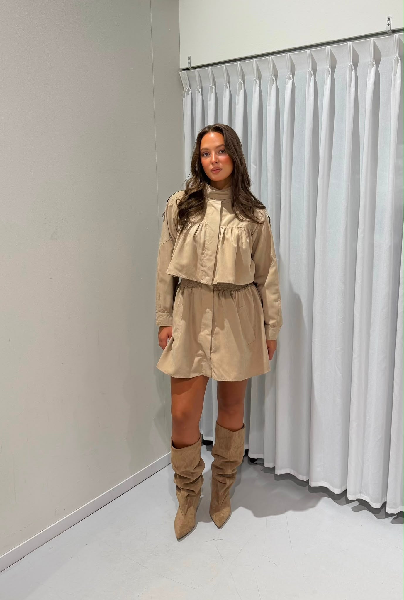 Skyler dress taupe