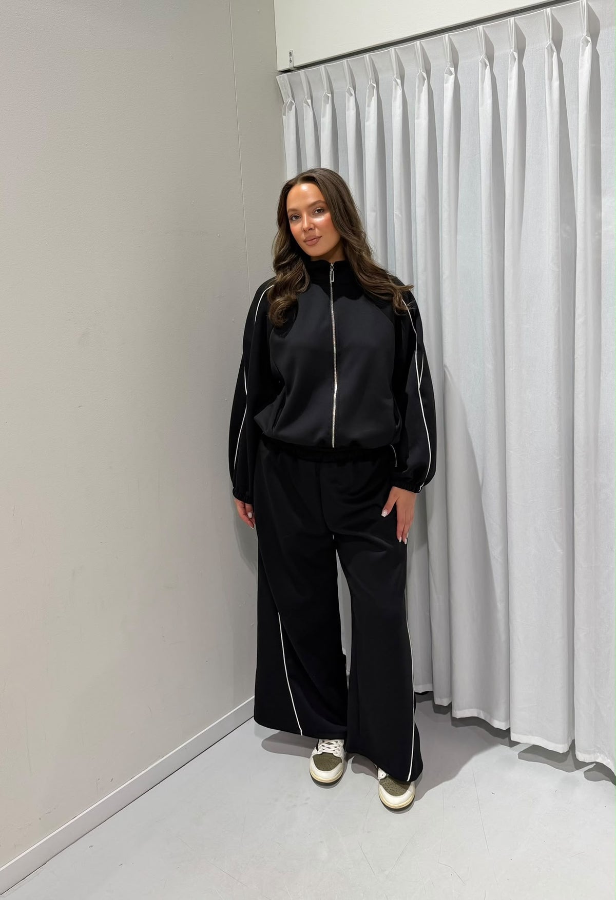 Evi 2 piece set black