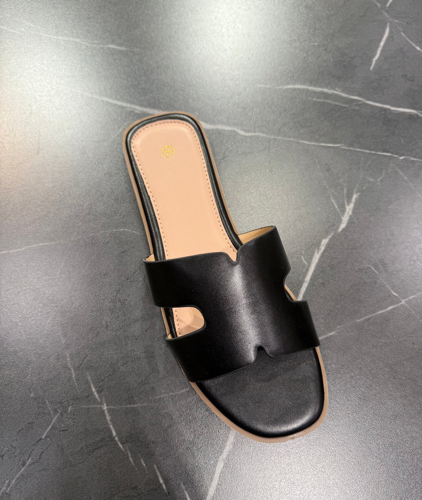 Hella slippers black