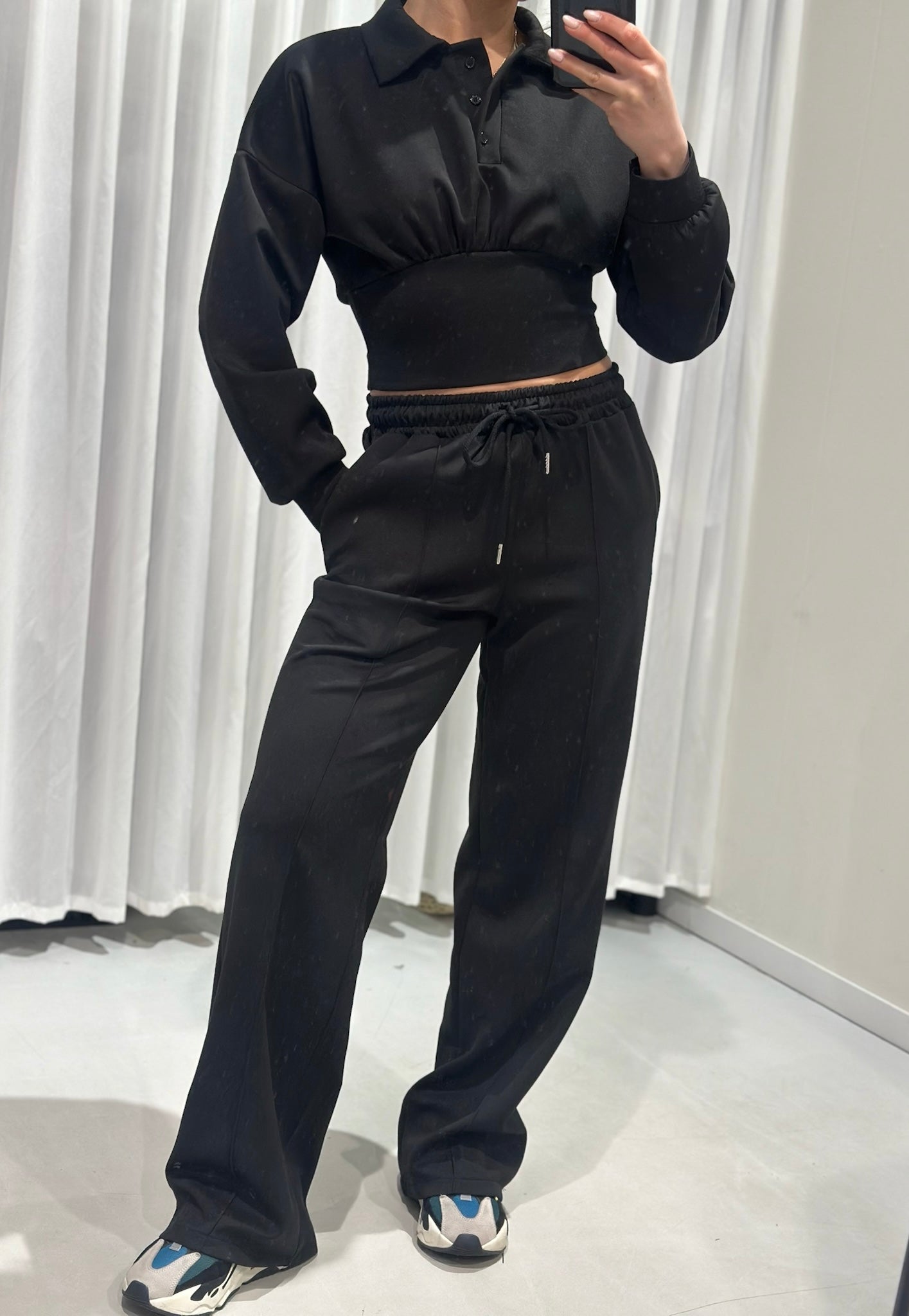 Lola joggingset black