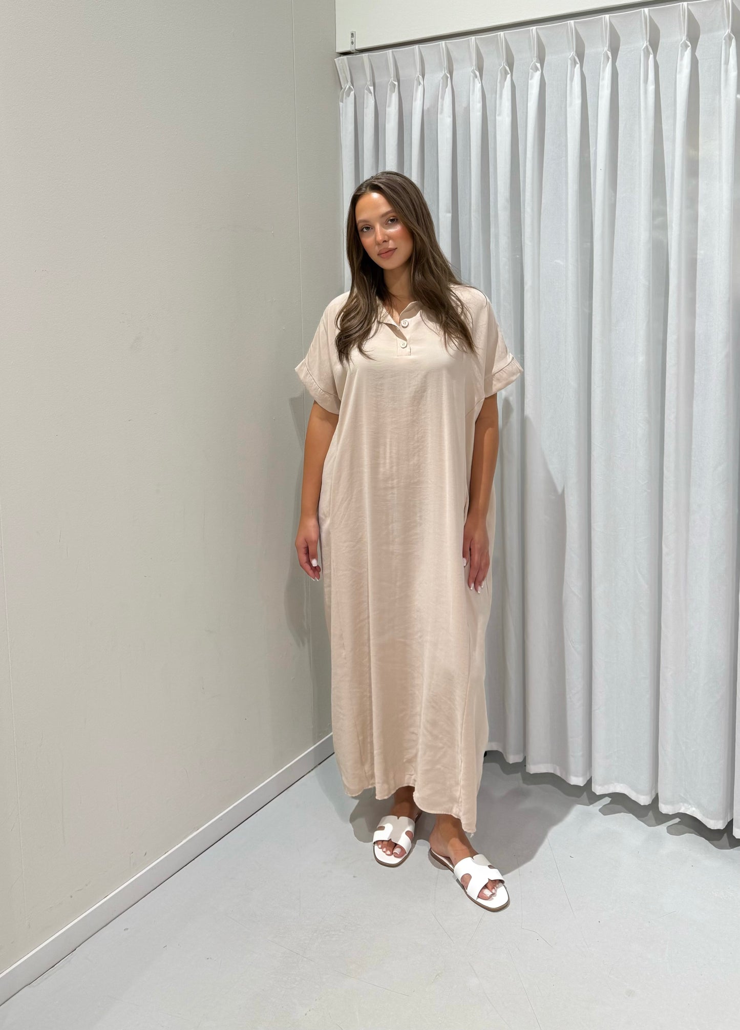 Vima dress beige
