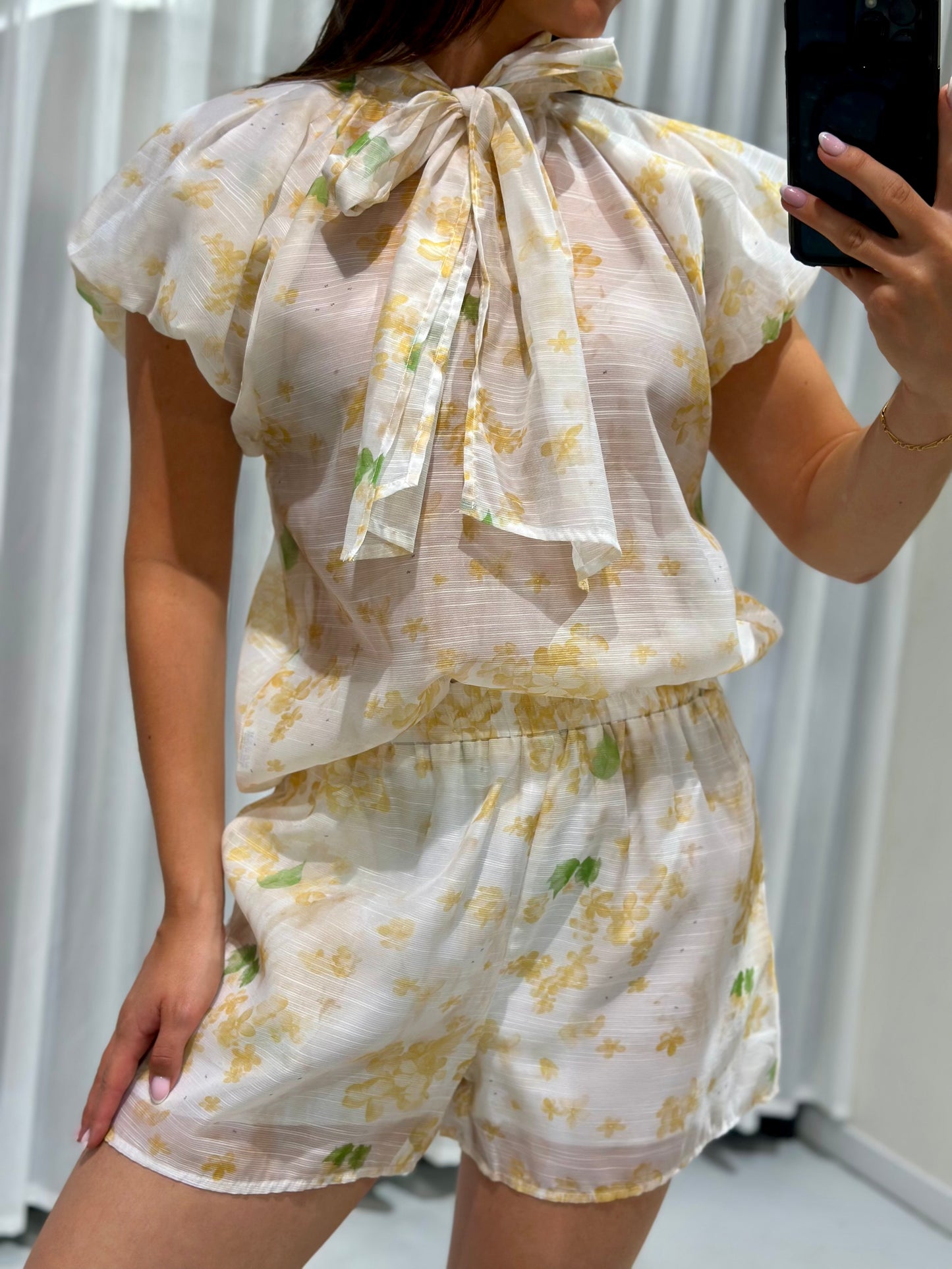 Isabella 2 piece set yellow
