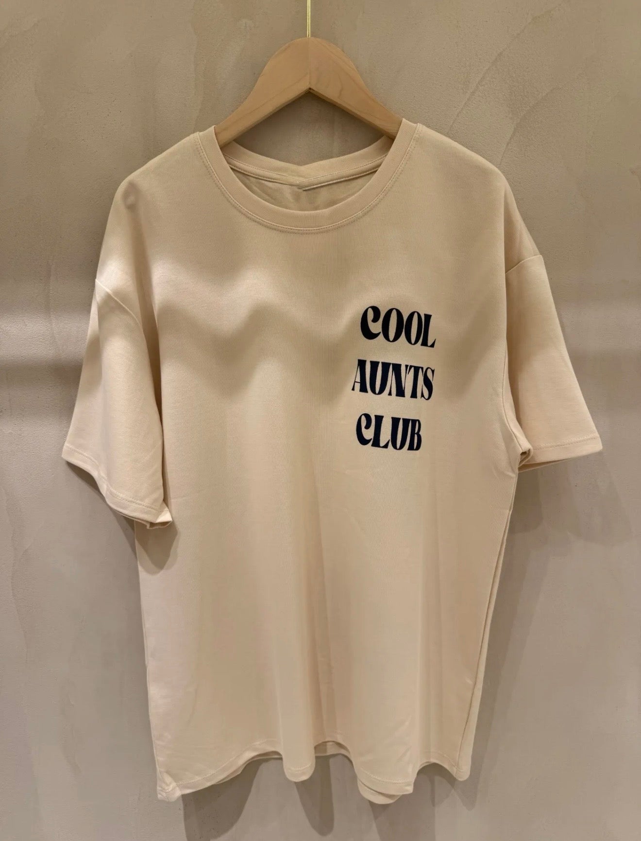 Aunts club tee