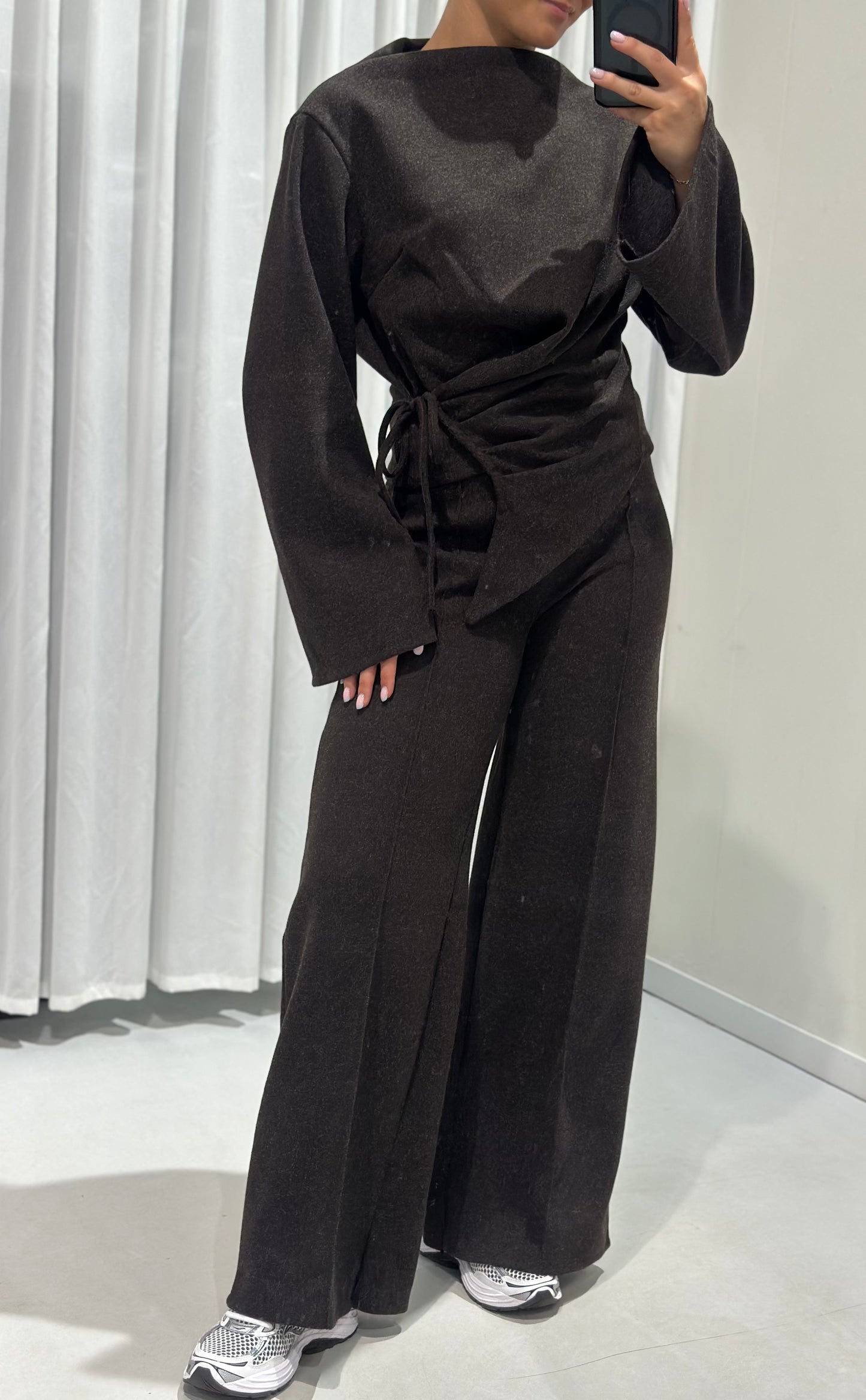Marina 2 piece set brown
