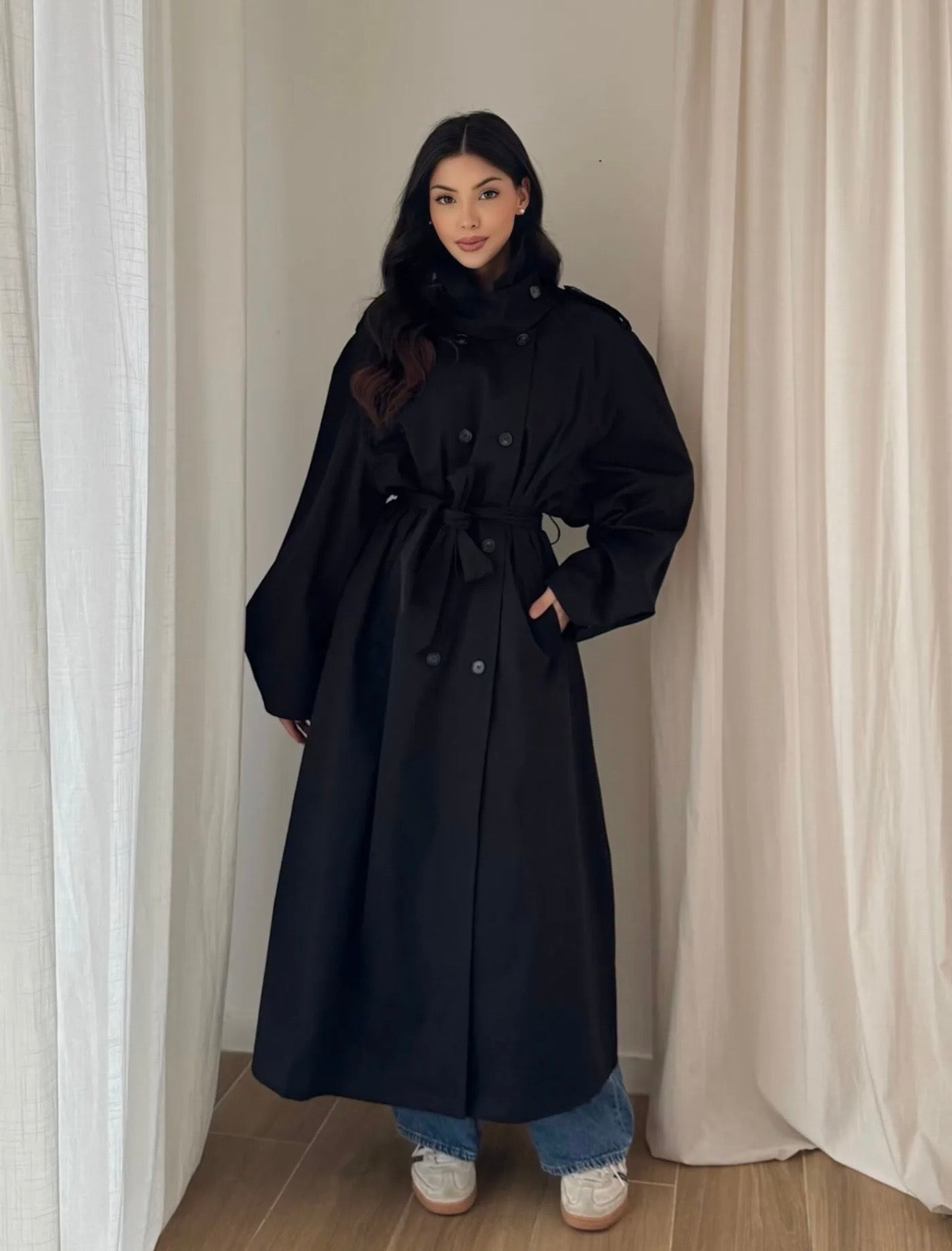 Long trenchcoat black