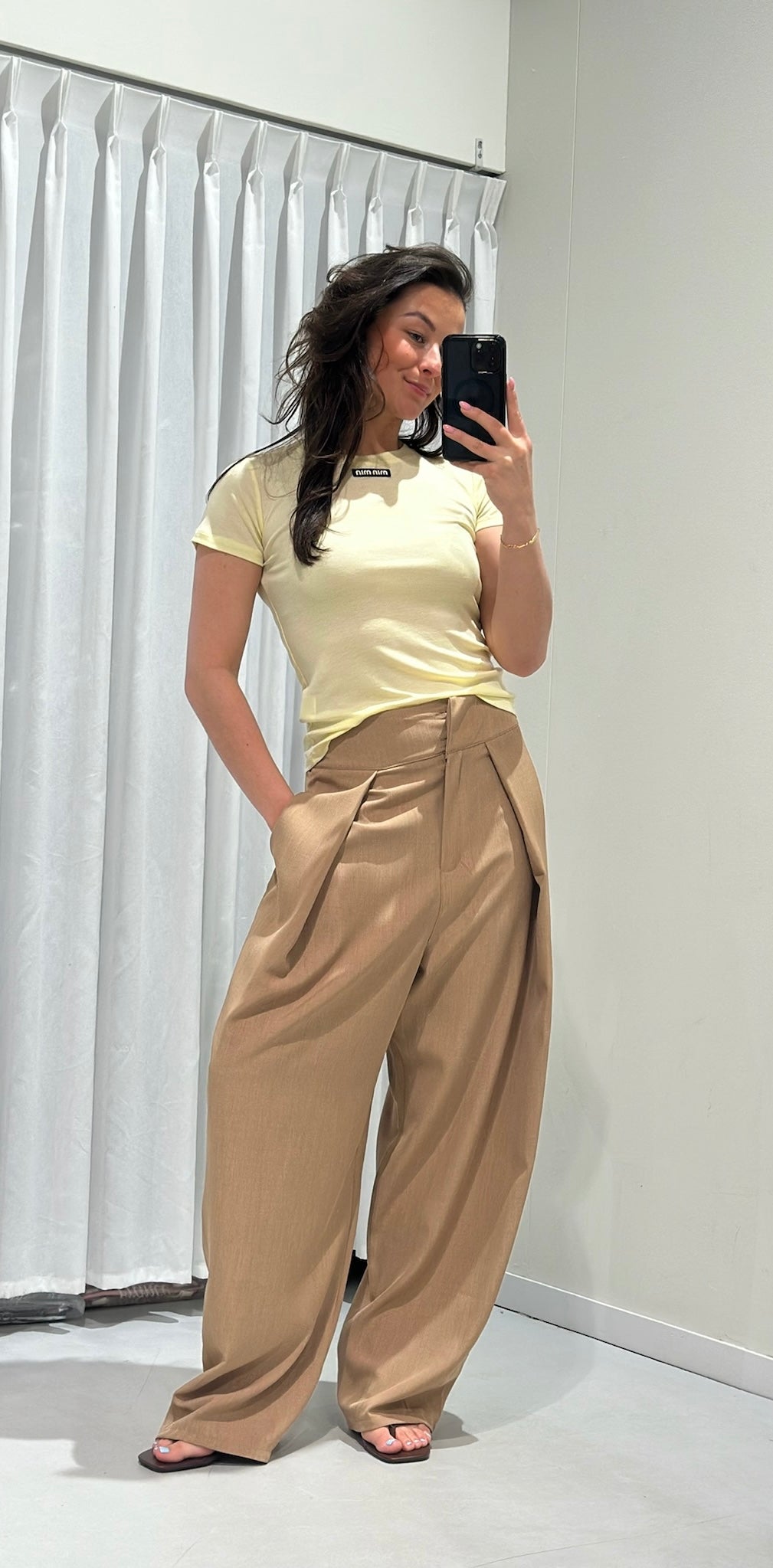 Momo t-shirt yellow