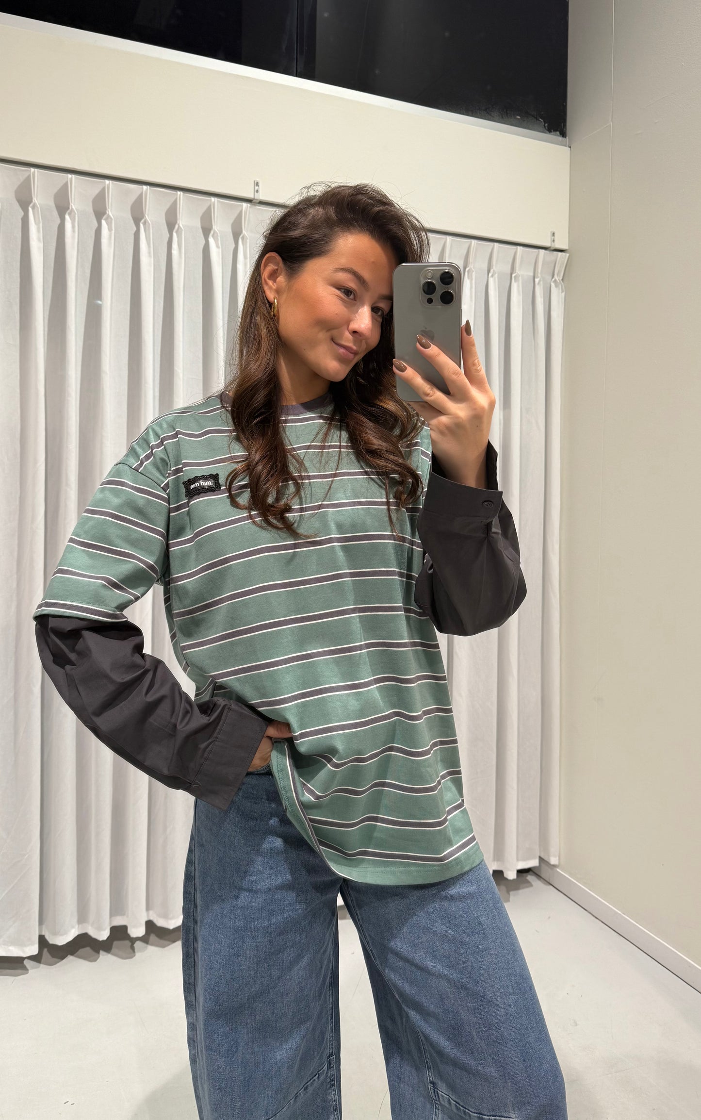 Momo sweater