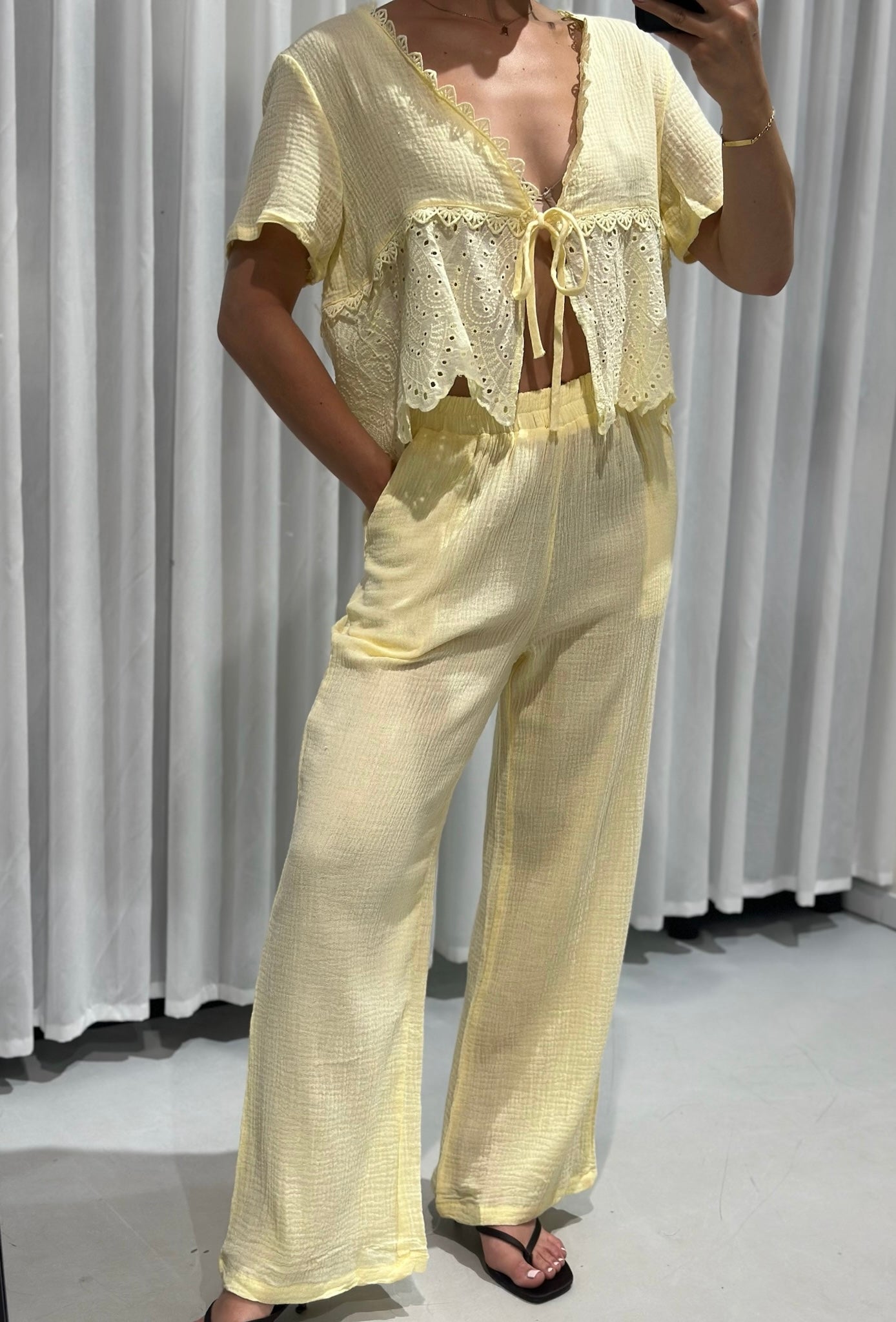 Khloe 2-piece set yellow