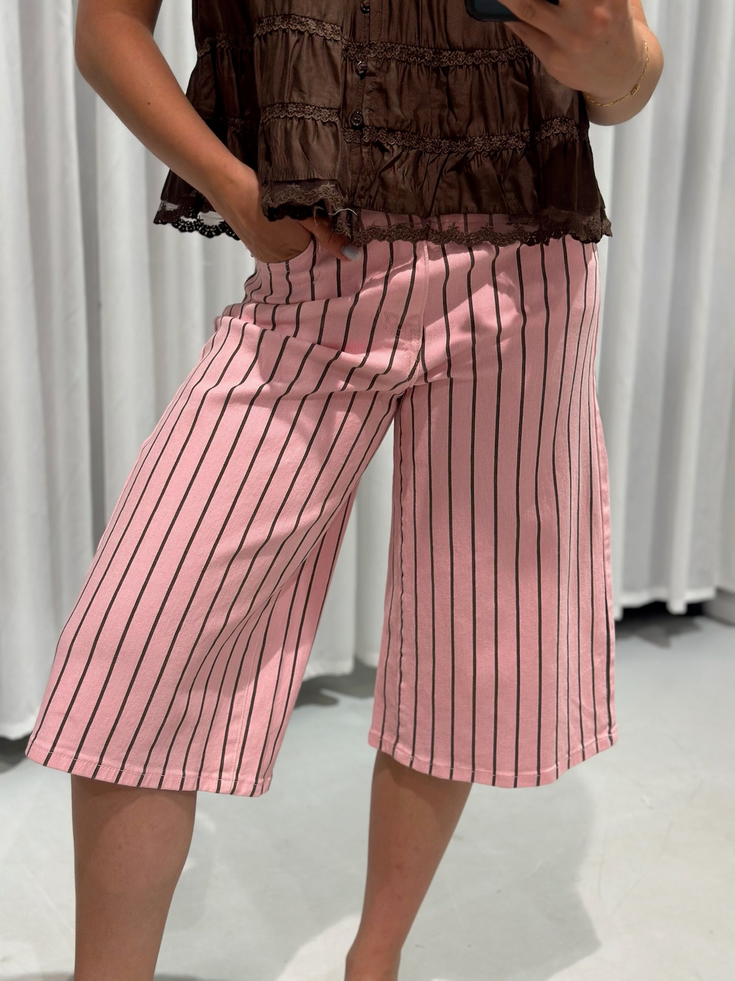 Thomas bermuda pink