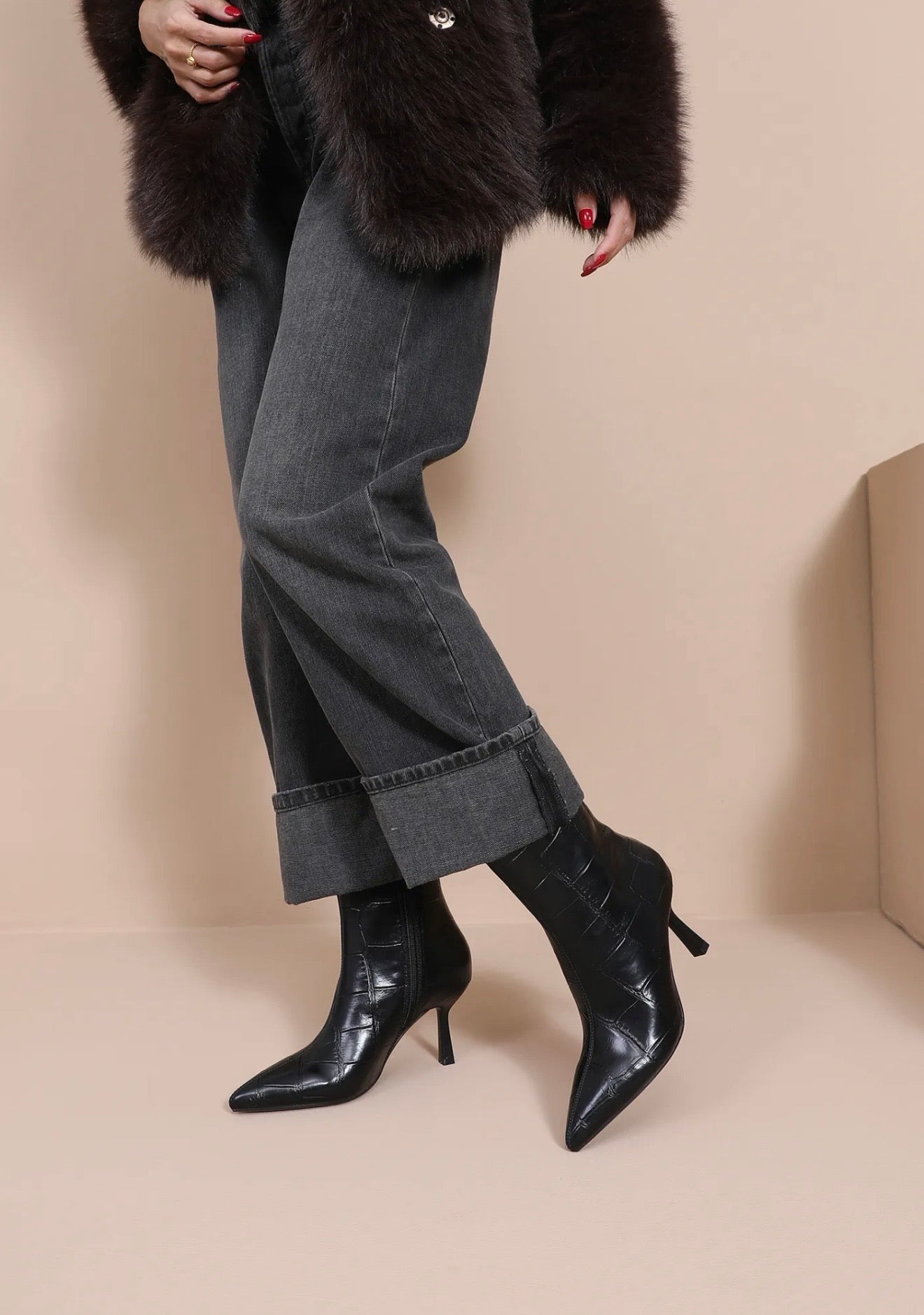 Safae ankle boots black