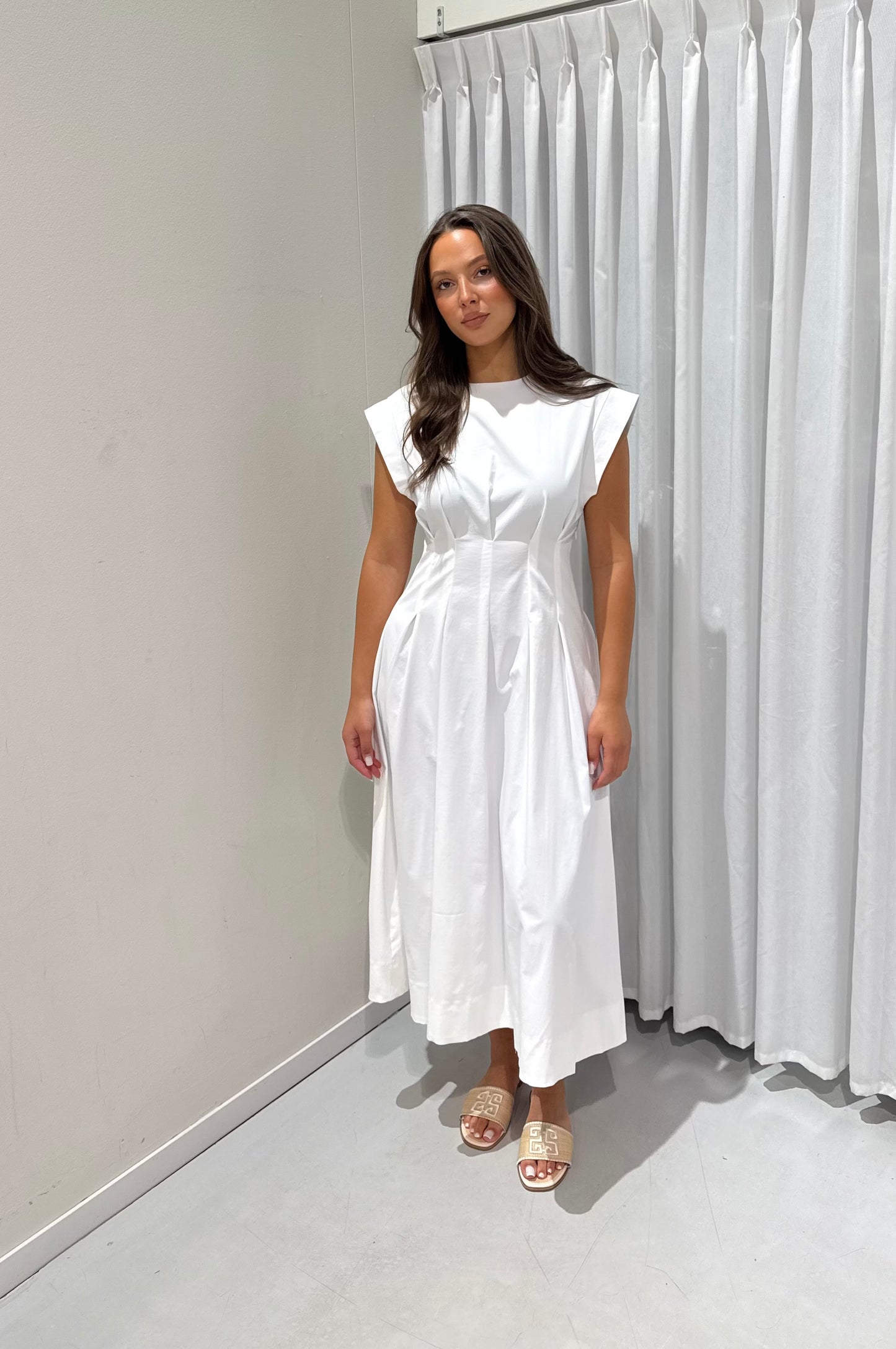 Noor dress white