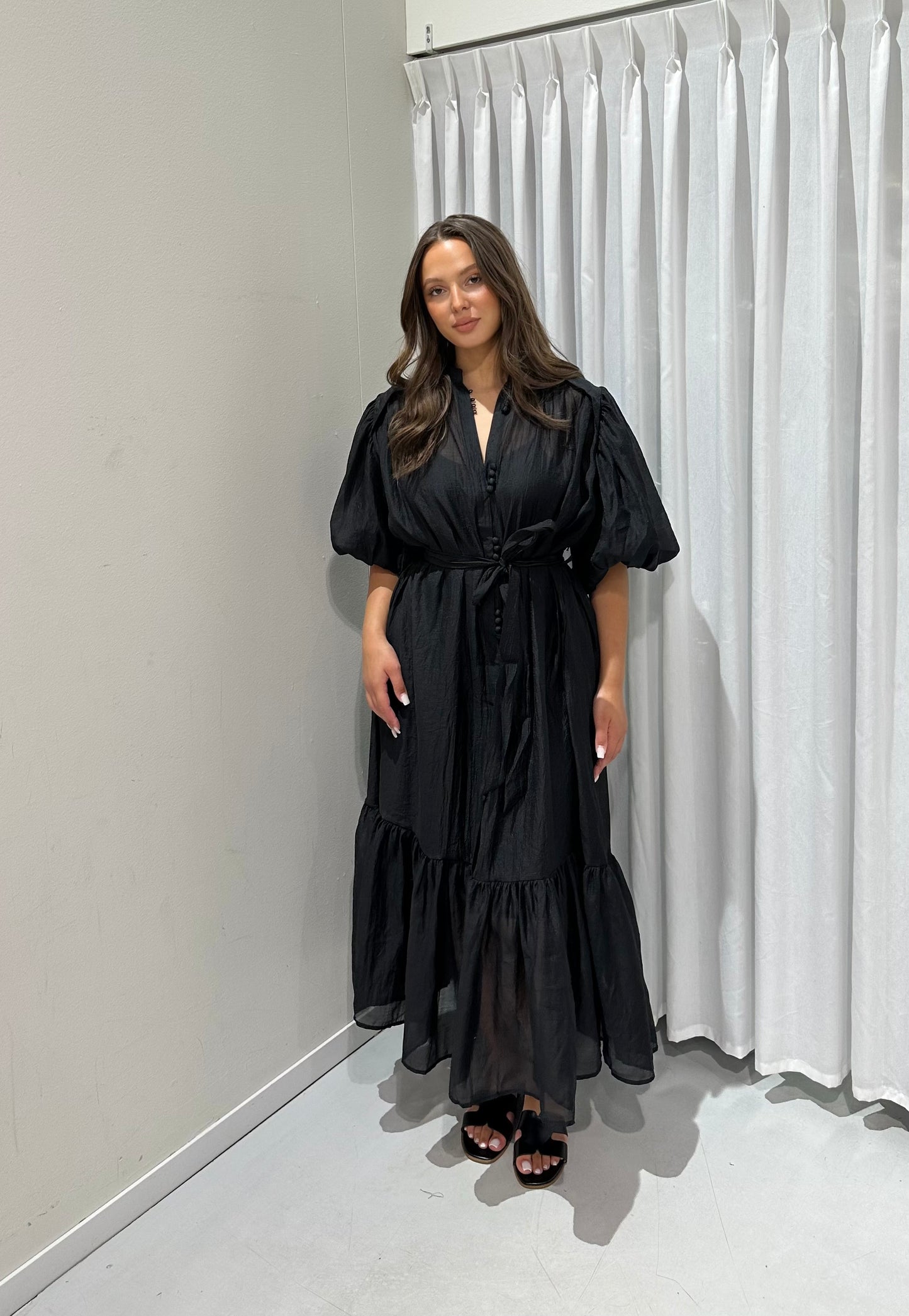 Liam dress black