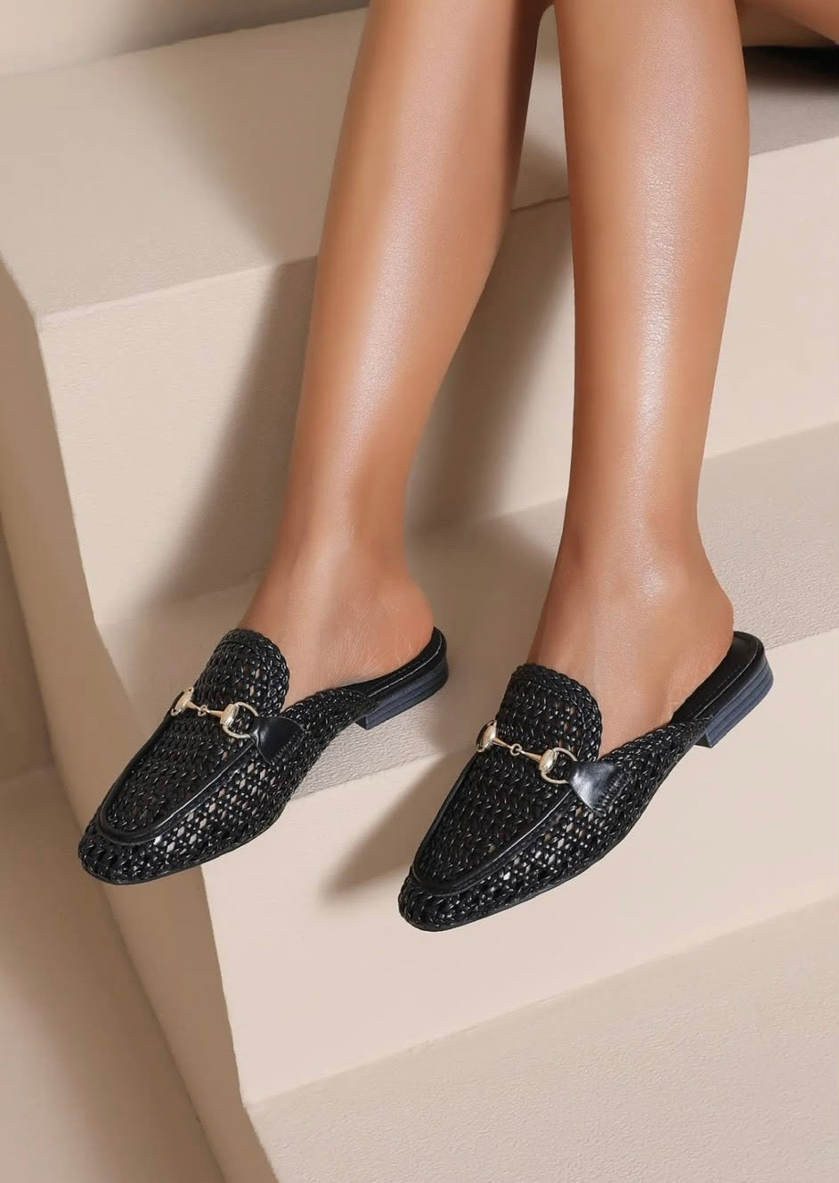 Sofia woven loafers black