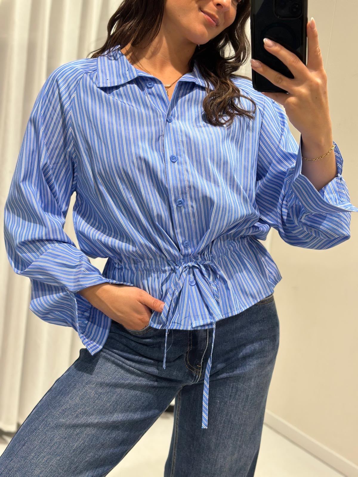 Lisa blouse blue