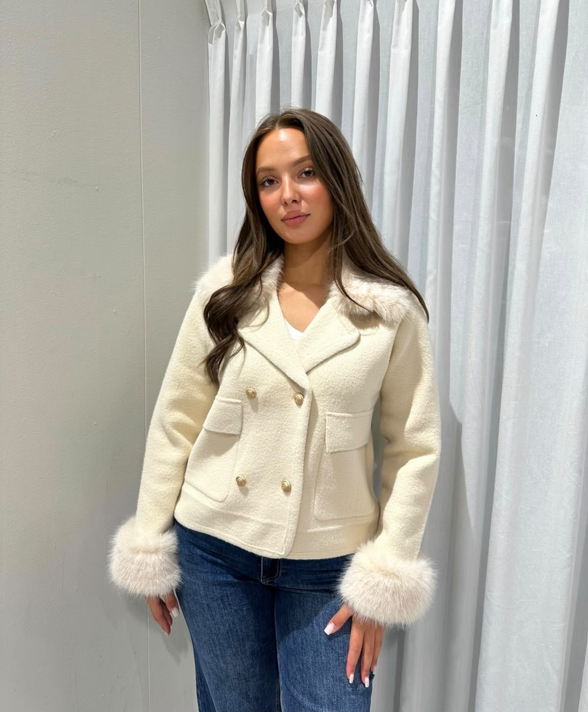 Luxe fur jacket beige