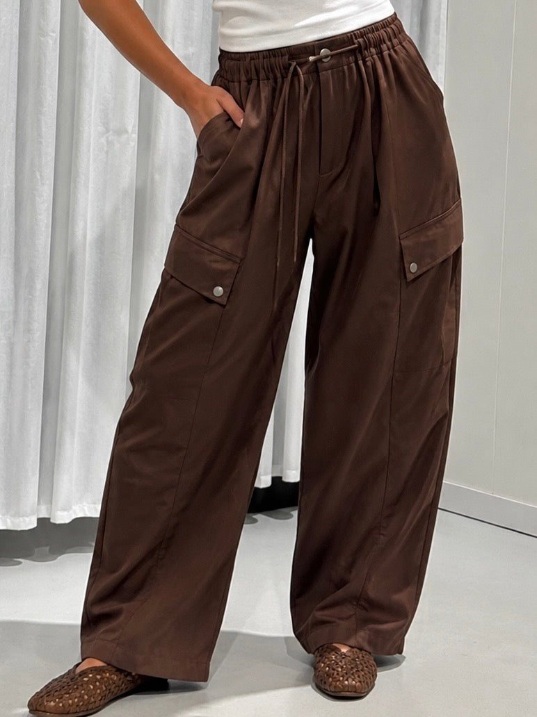 Lyla trouser brown