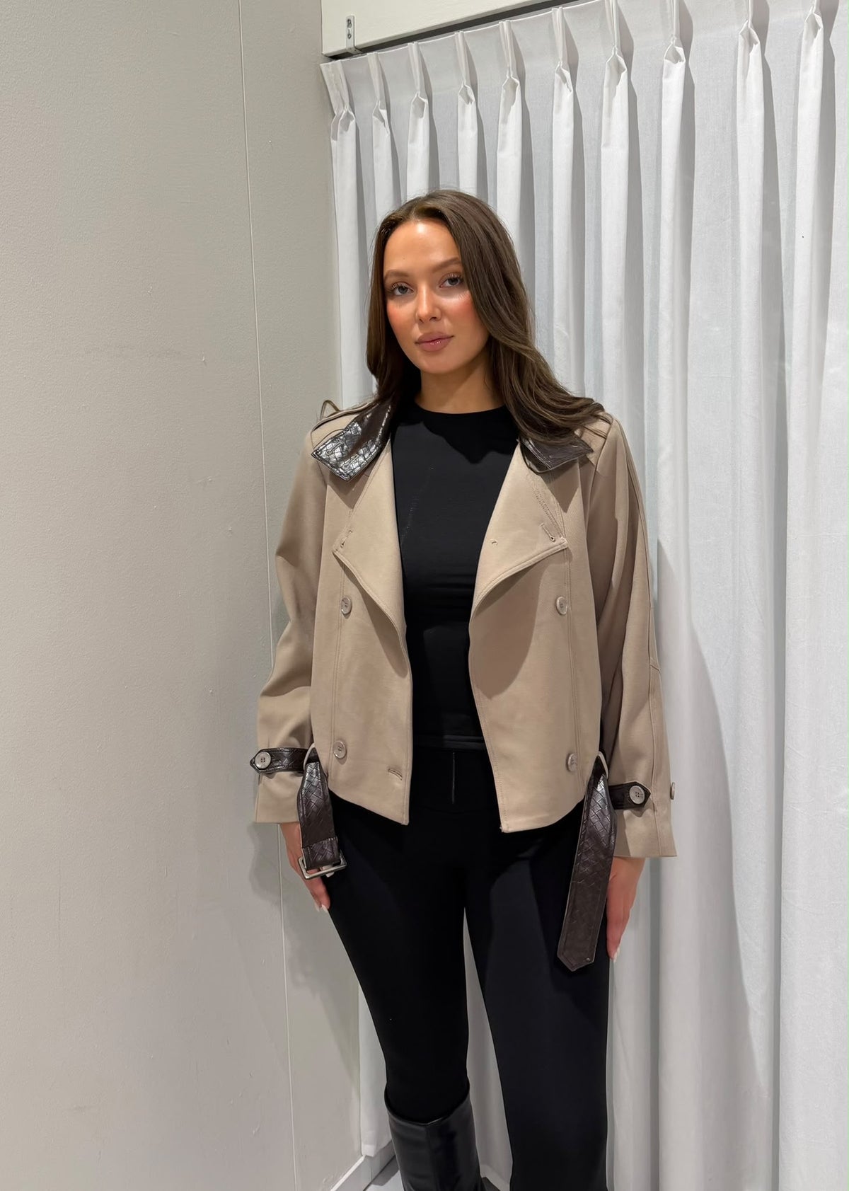 Kai vest taupe