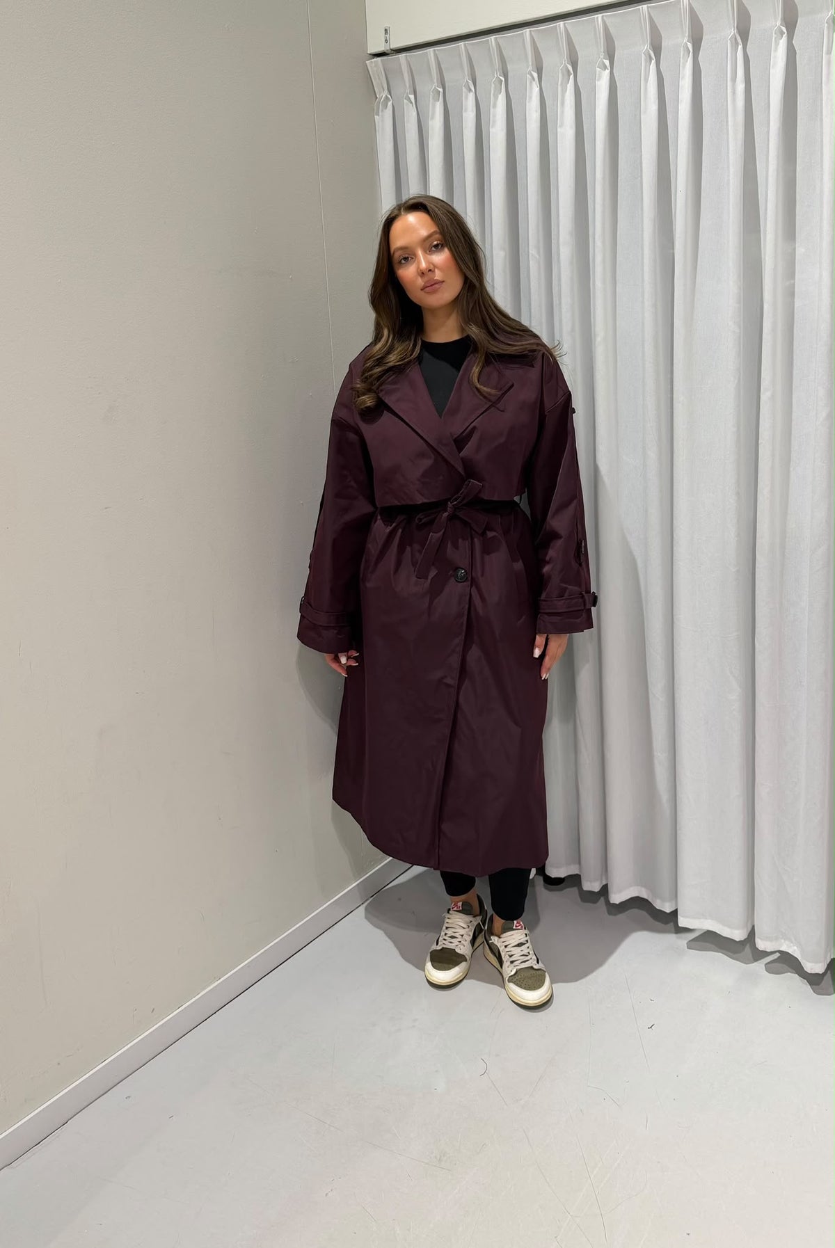 Joya trenchcoat burgundy