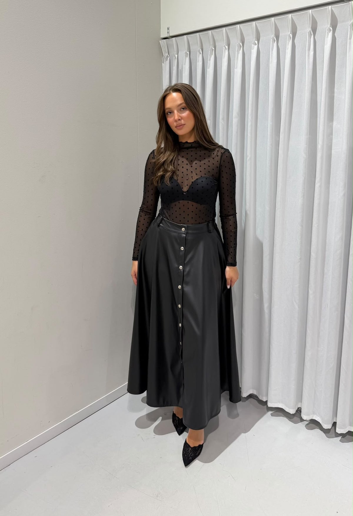 Lydia skirt black