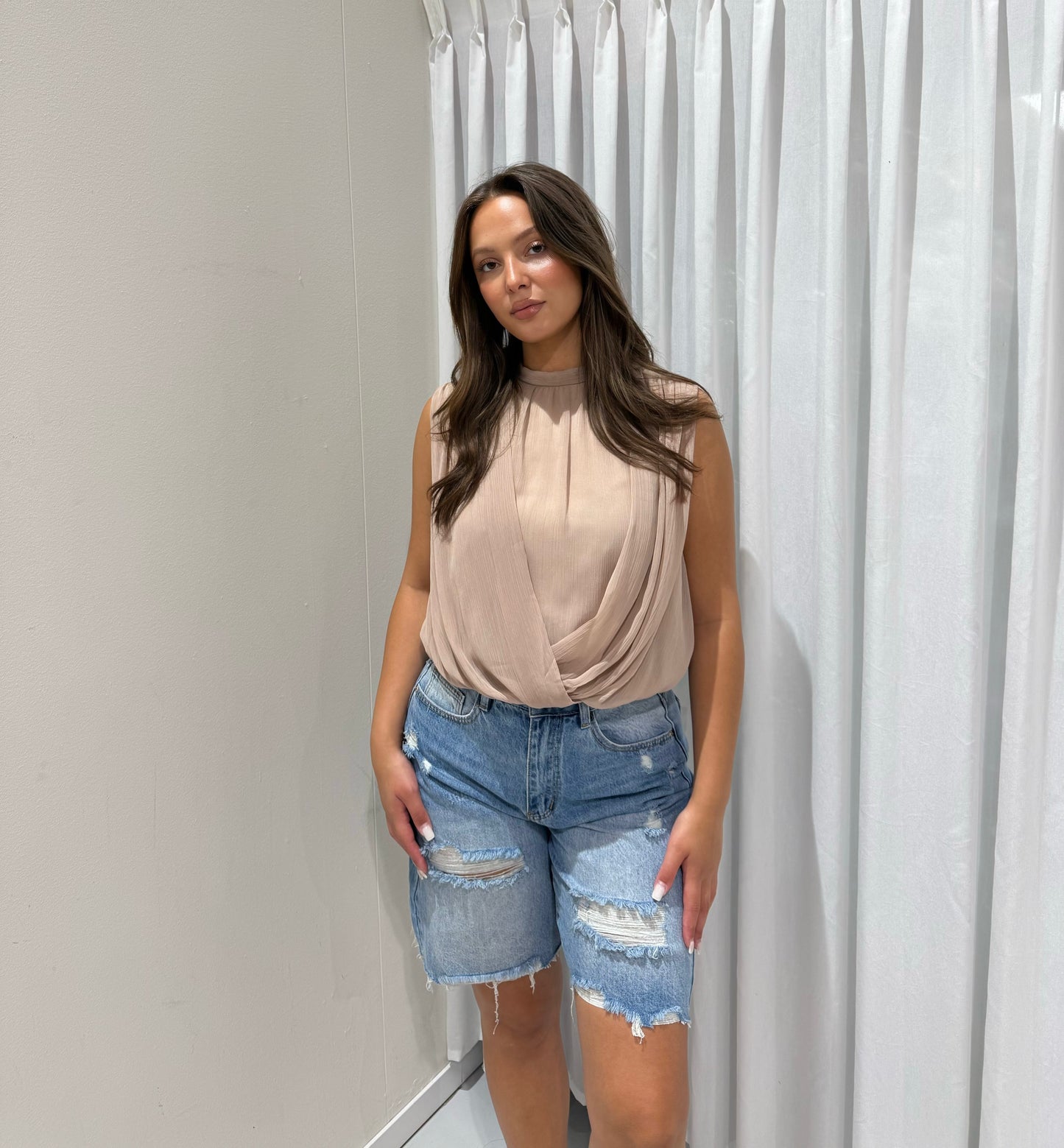 Nelly top taupe