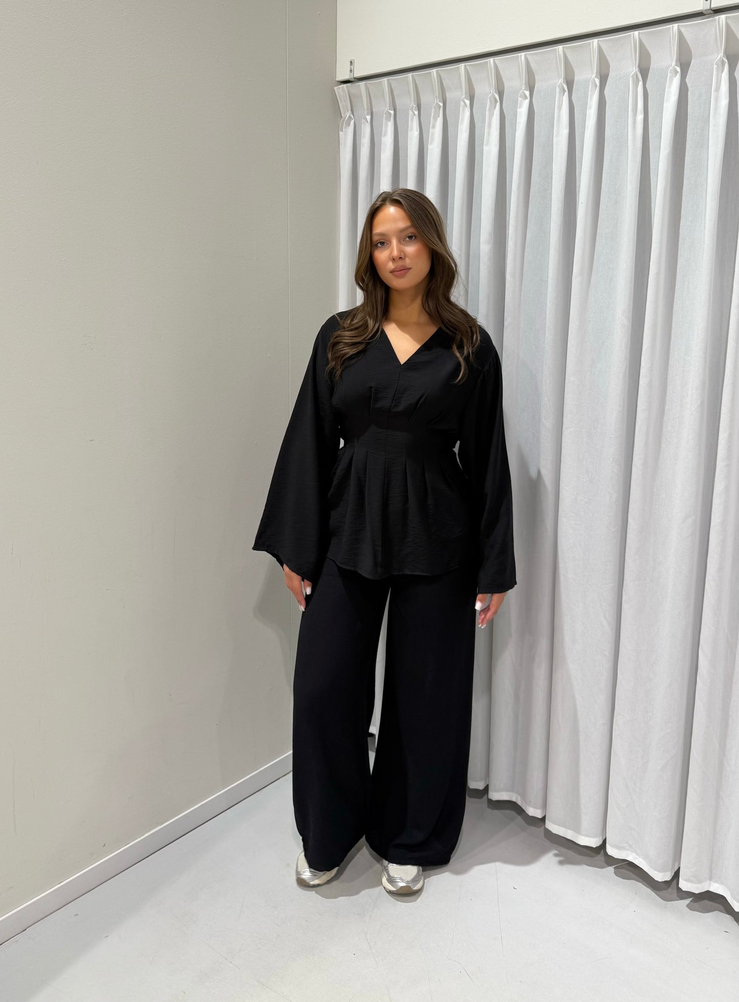 Betty 2-piece set black