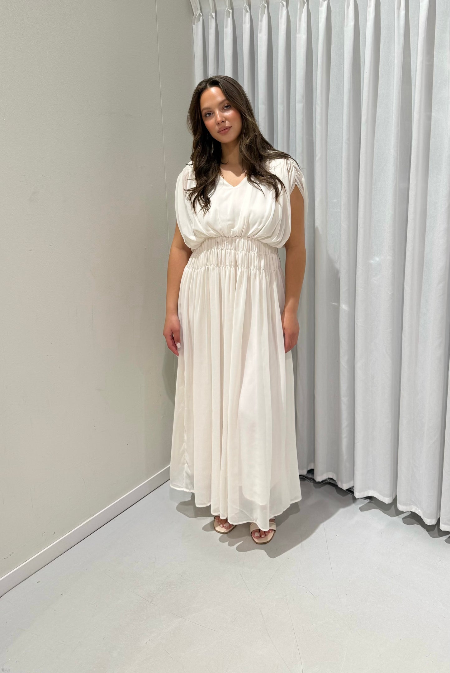Nicci dress creme