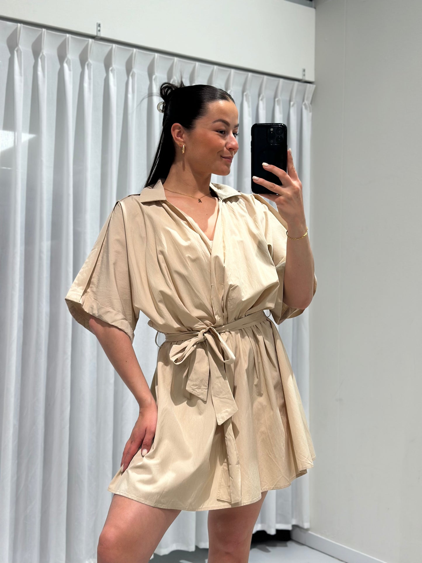 Zina dress beige