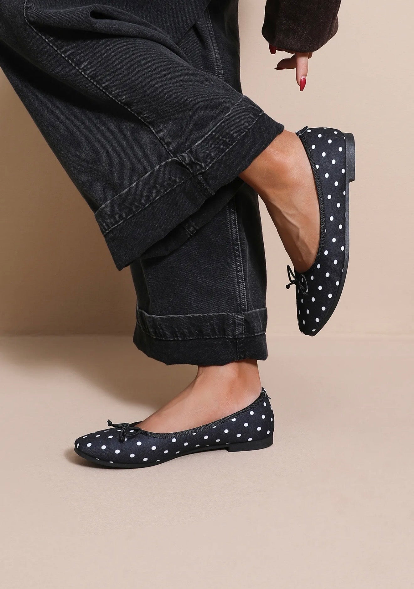 Joia ballerina black