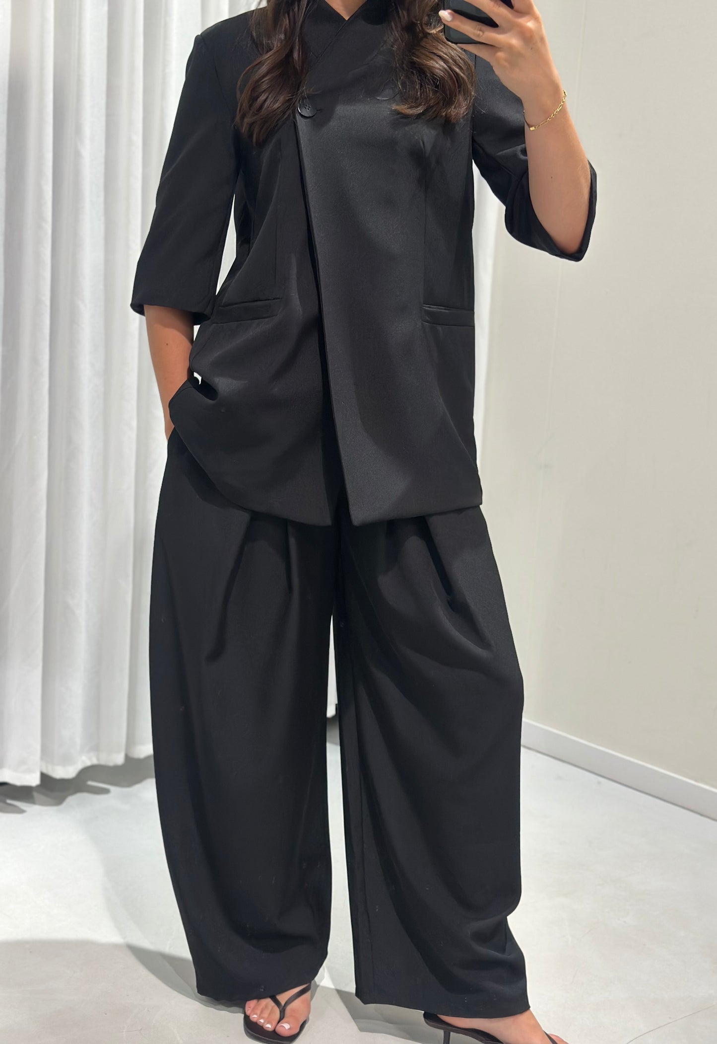 Elvo 2 piece set black