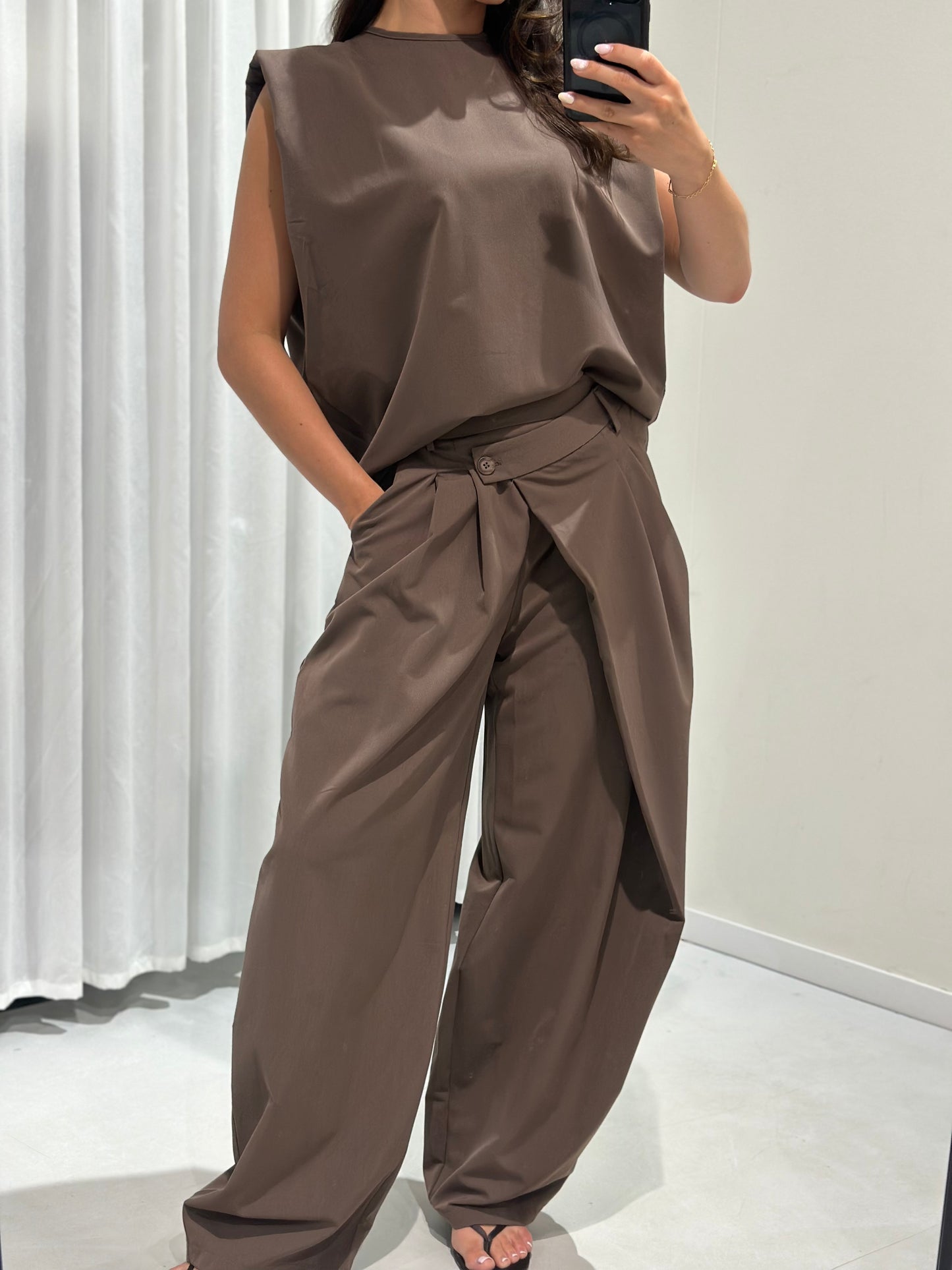 Kova 2 piece set brown