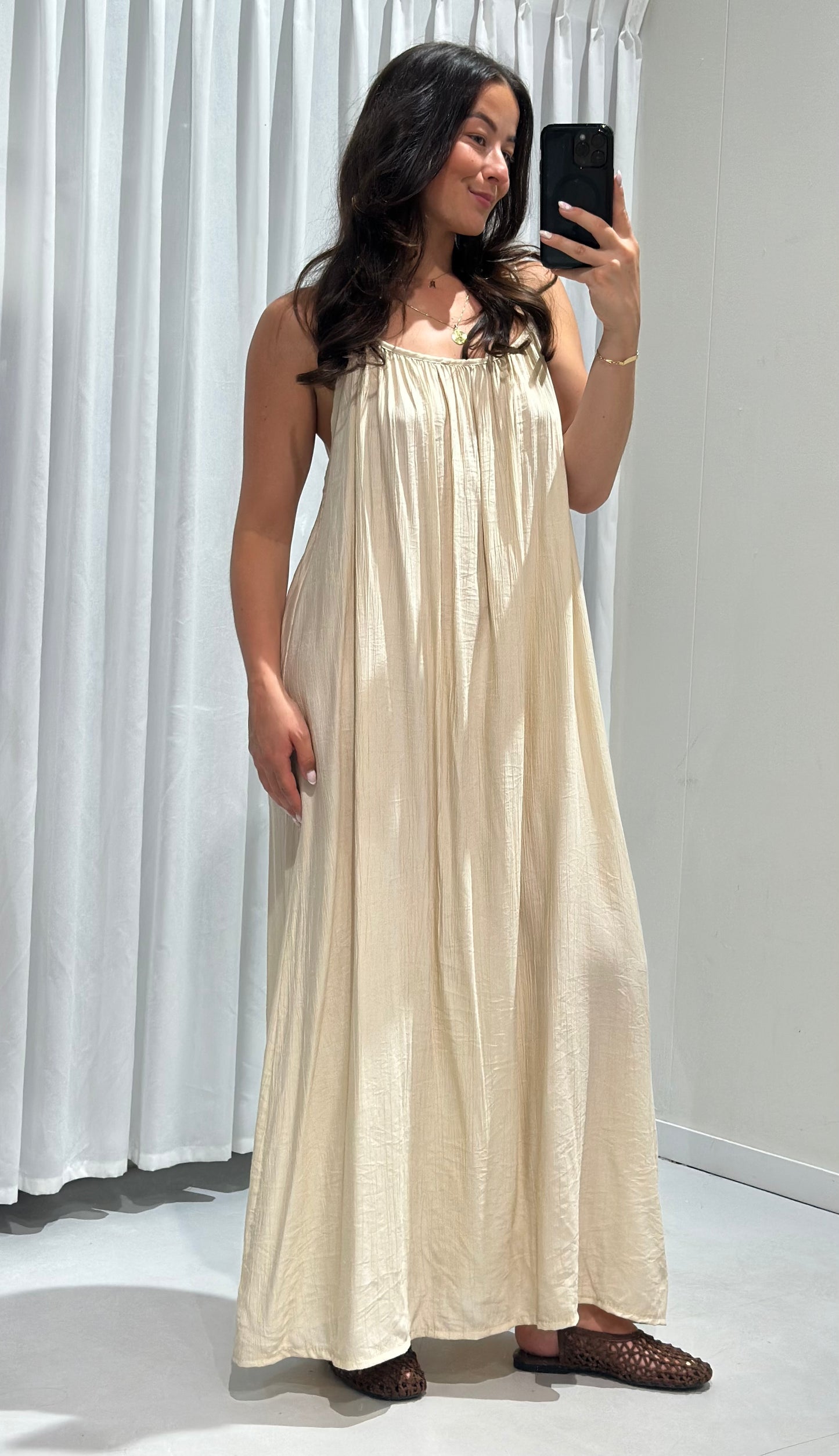 Emily dress beige