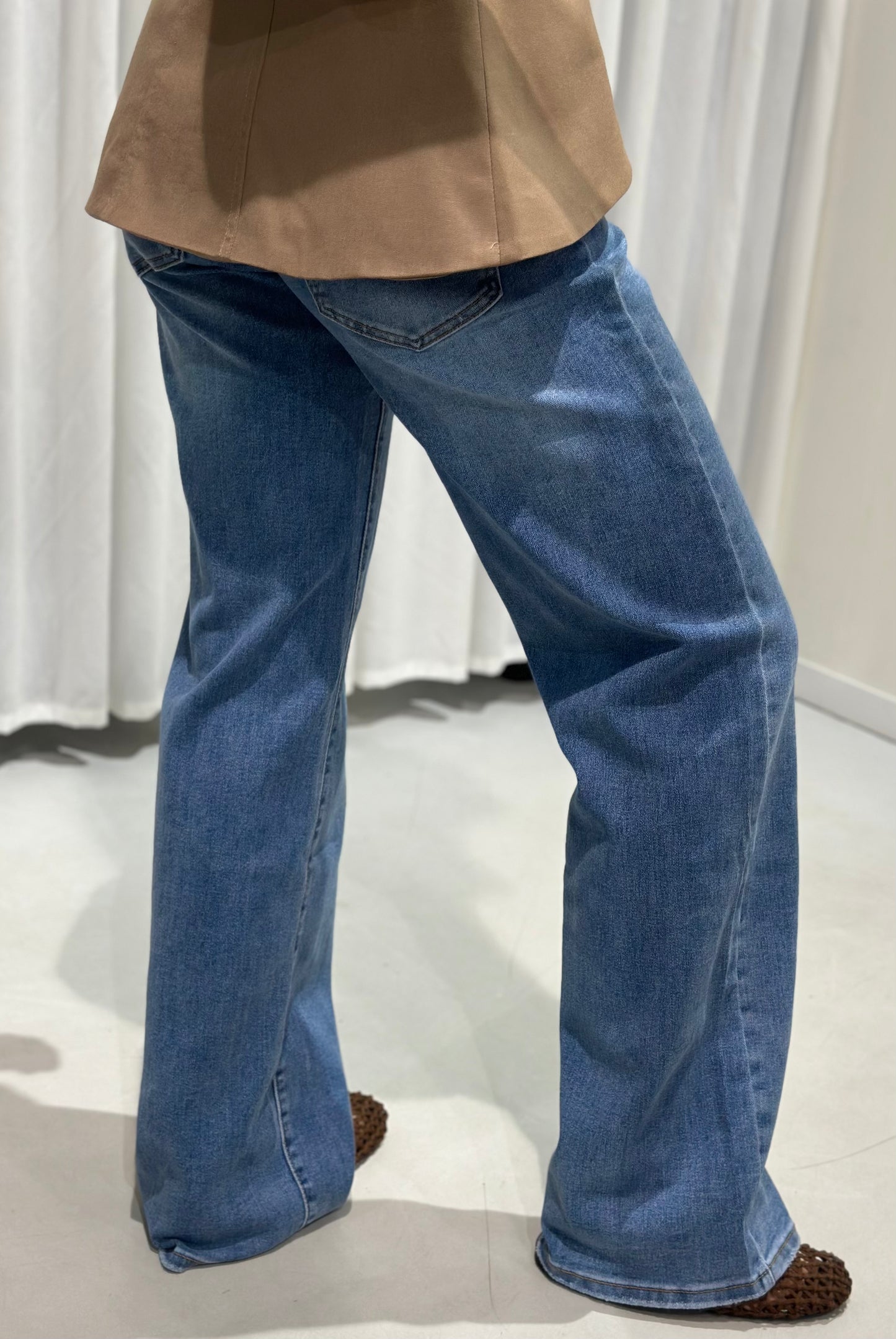 Mia jeans