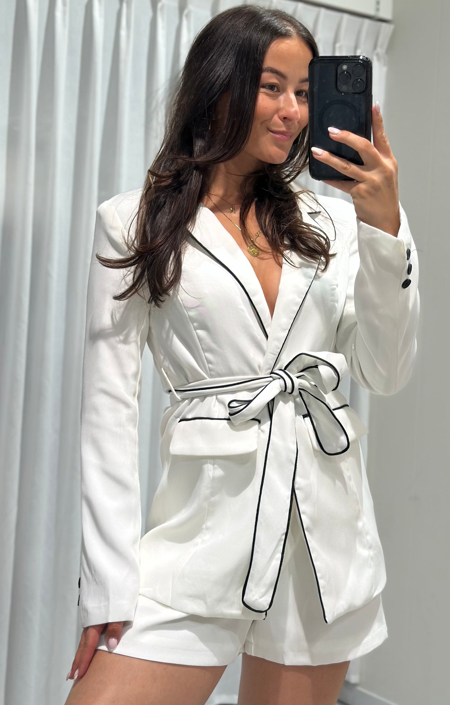 Luuk 2 piece set white
