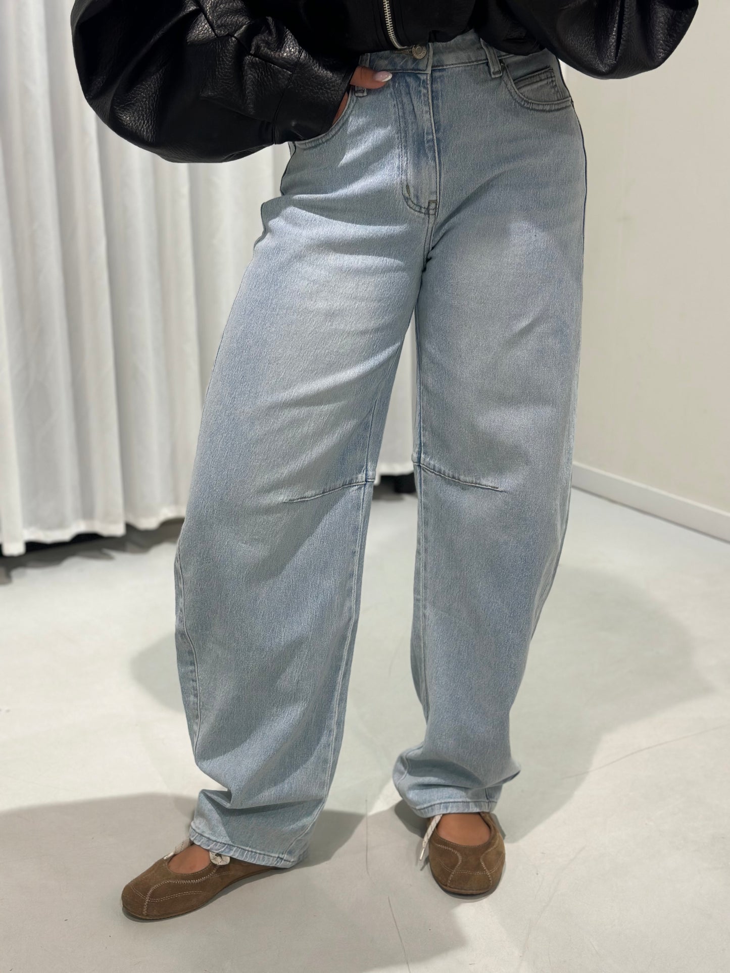 Sarah jeans
