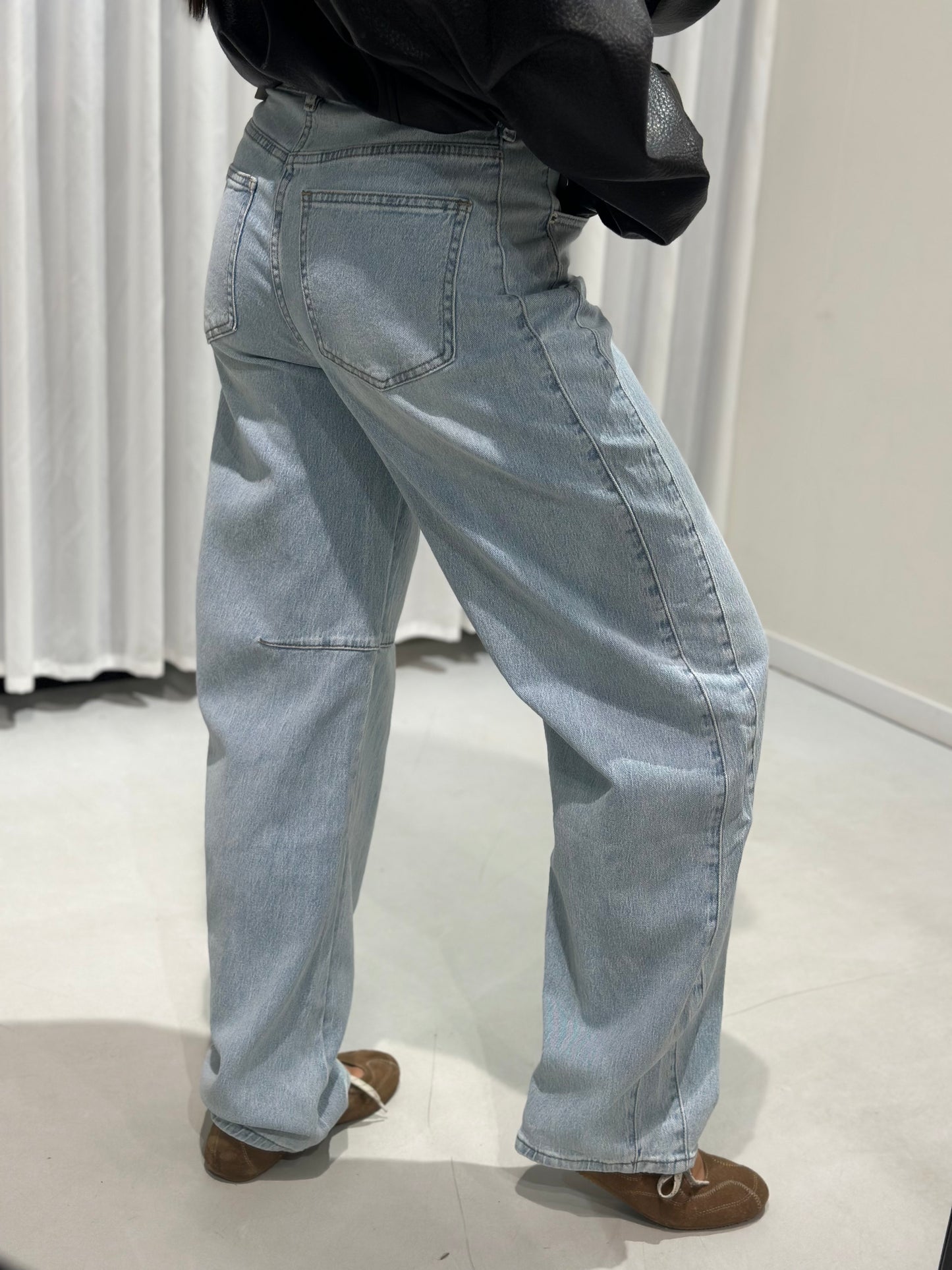 Sarah jeans