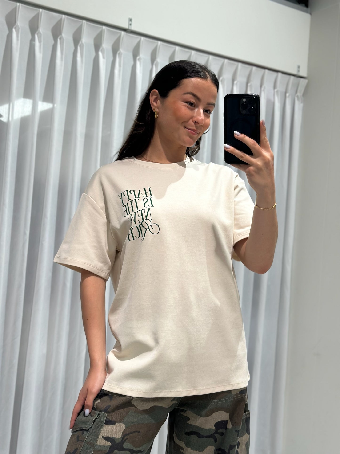 Happy rich tee