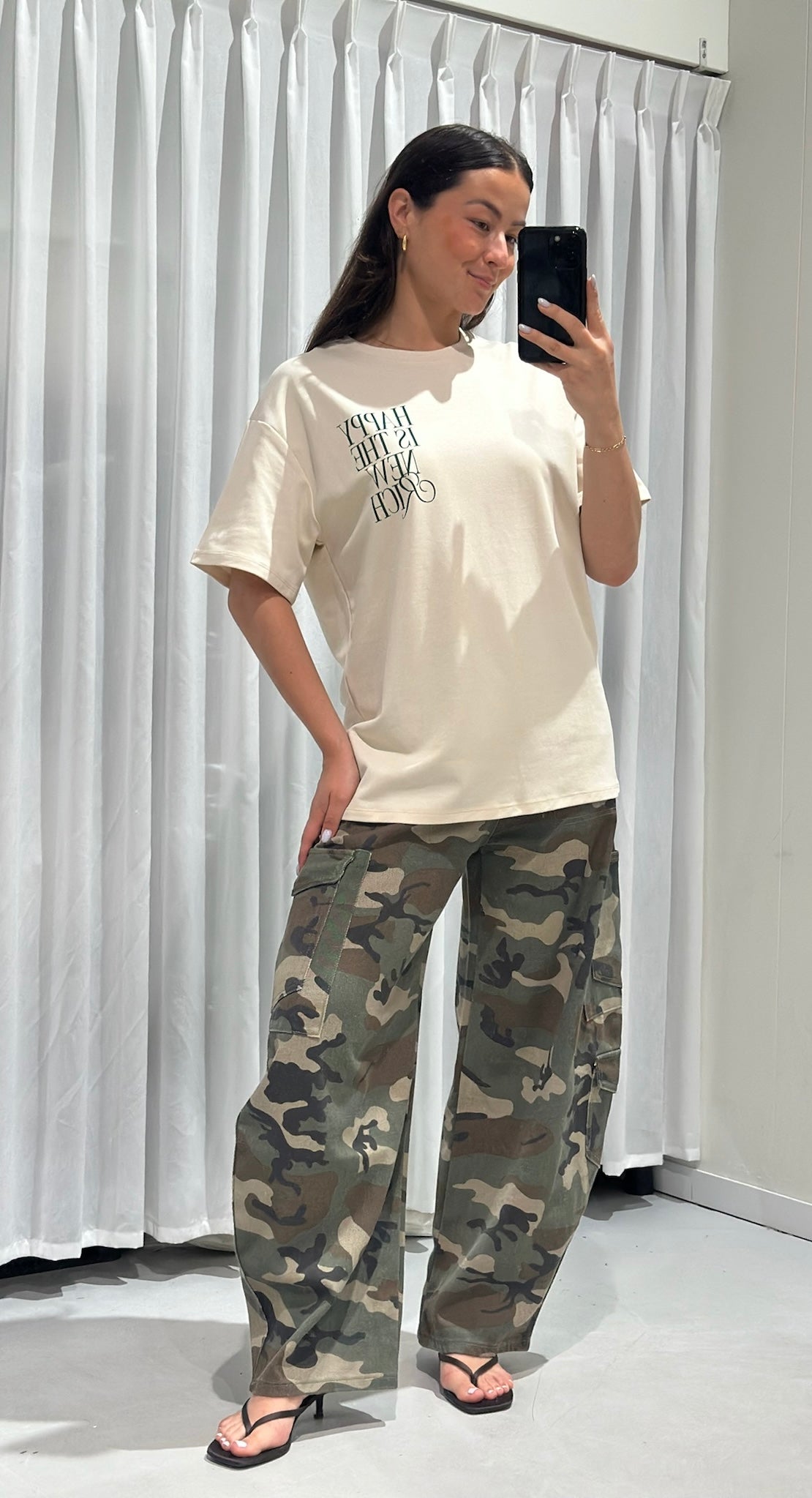 Happy rich tee