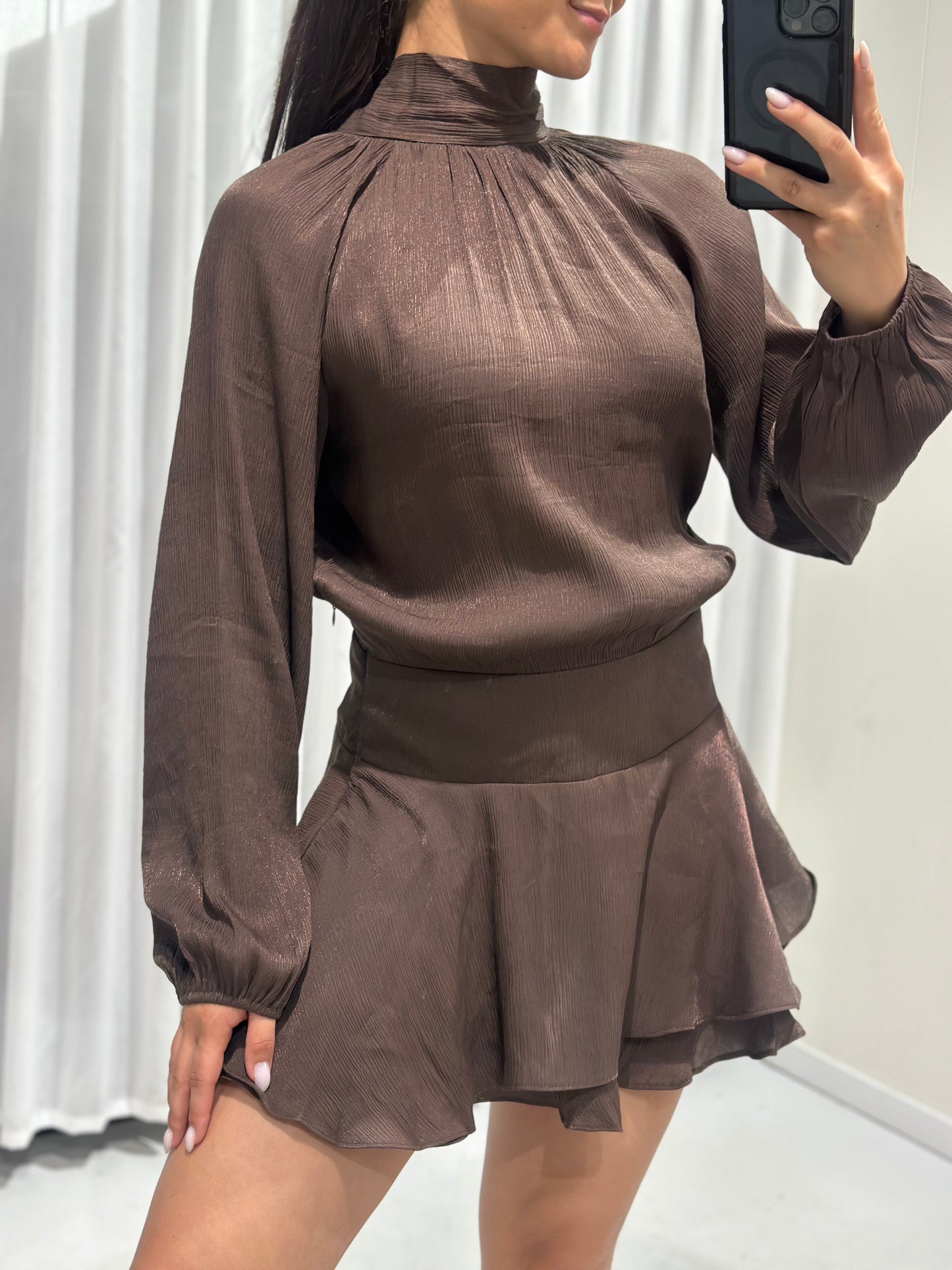 Puck dress brown