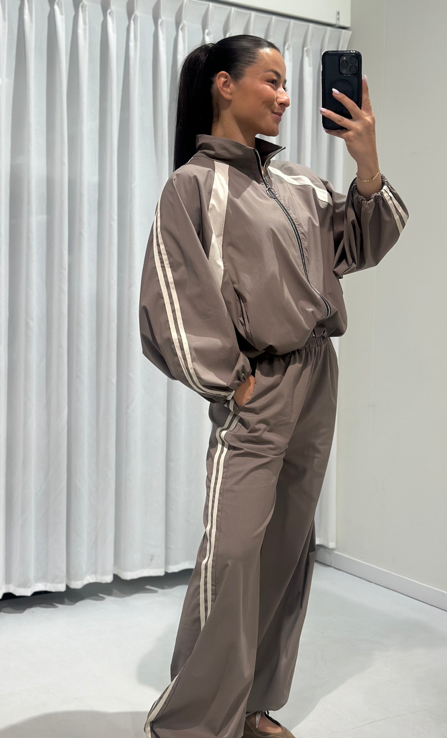 Sariah 2 piece set taupe