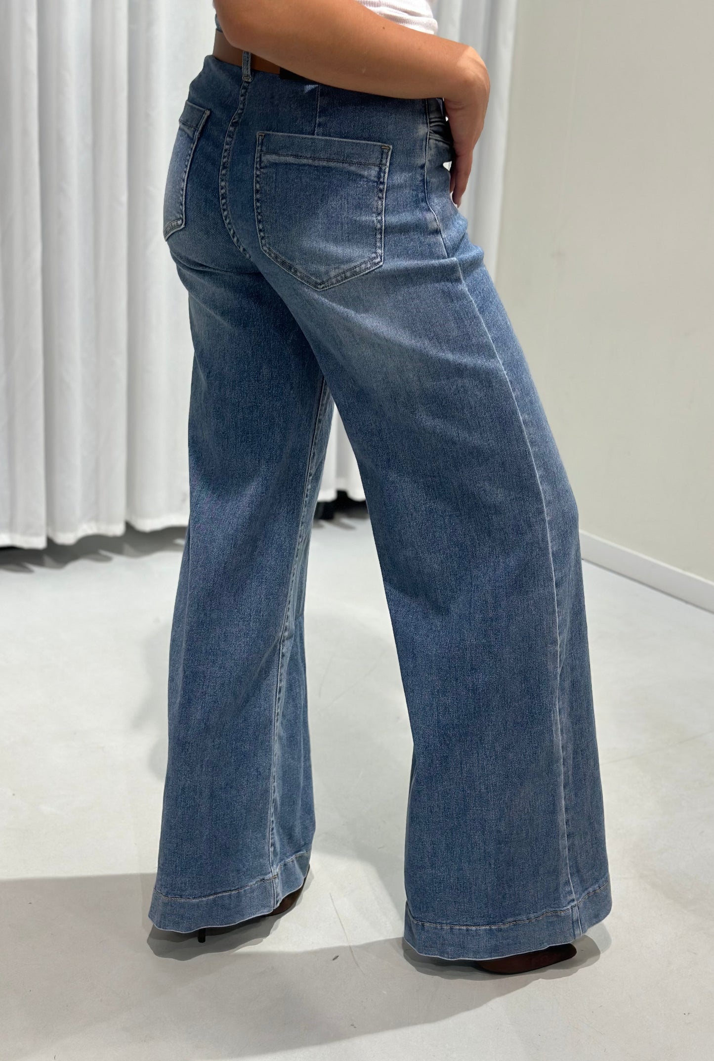 Beeba jeans