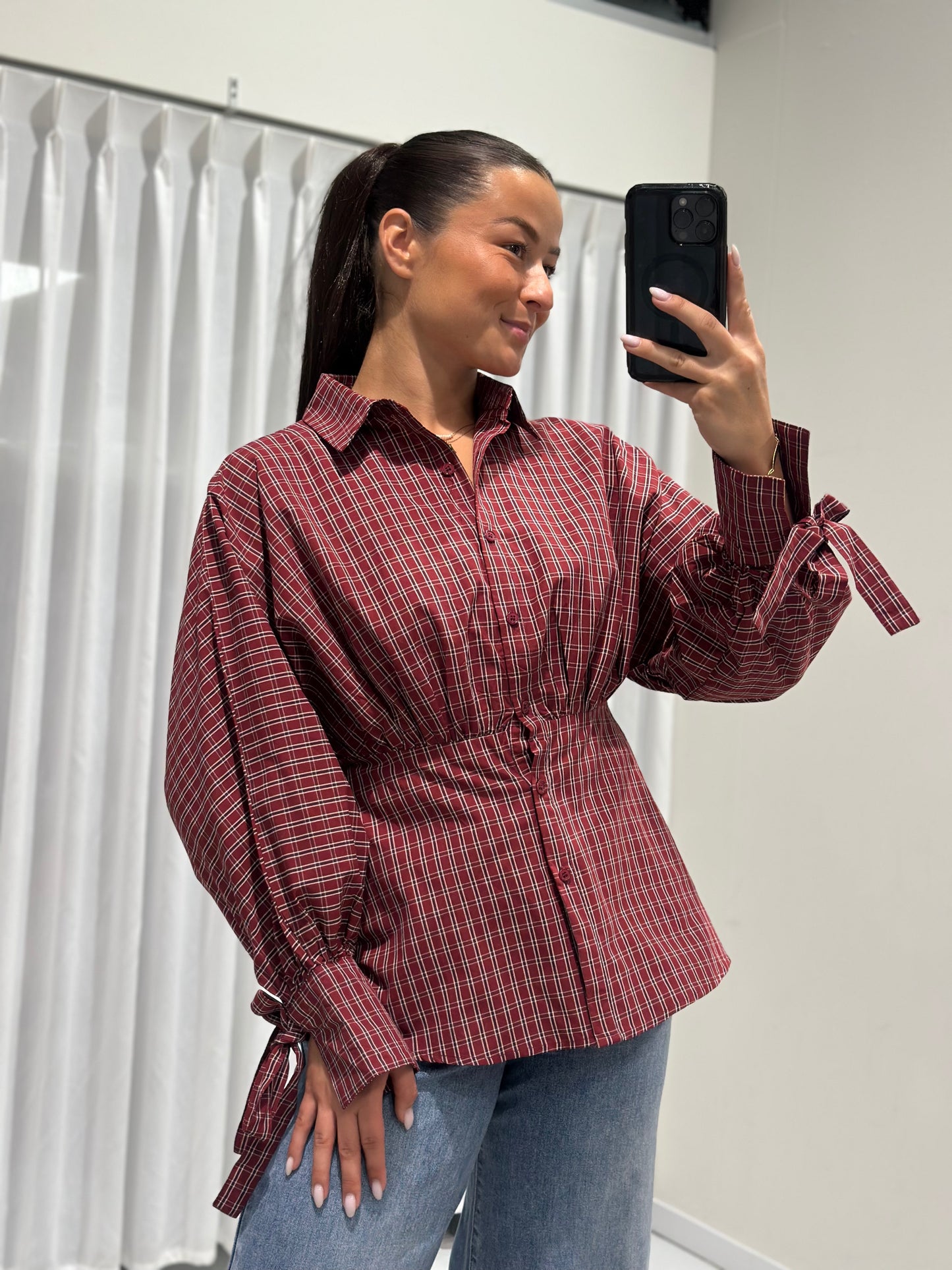 Liora blouse burgundy