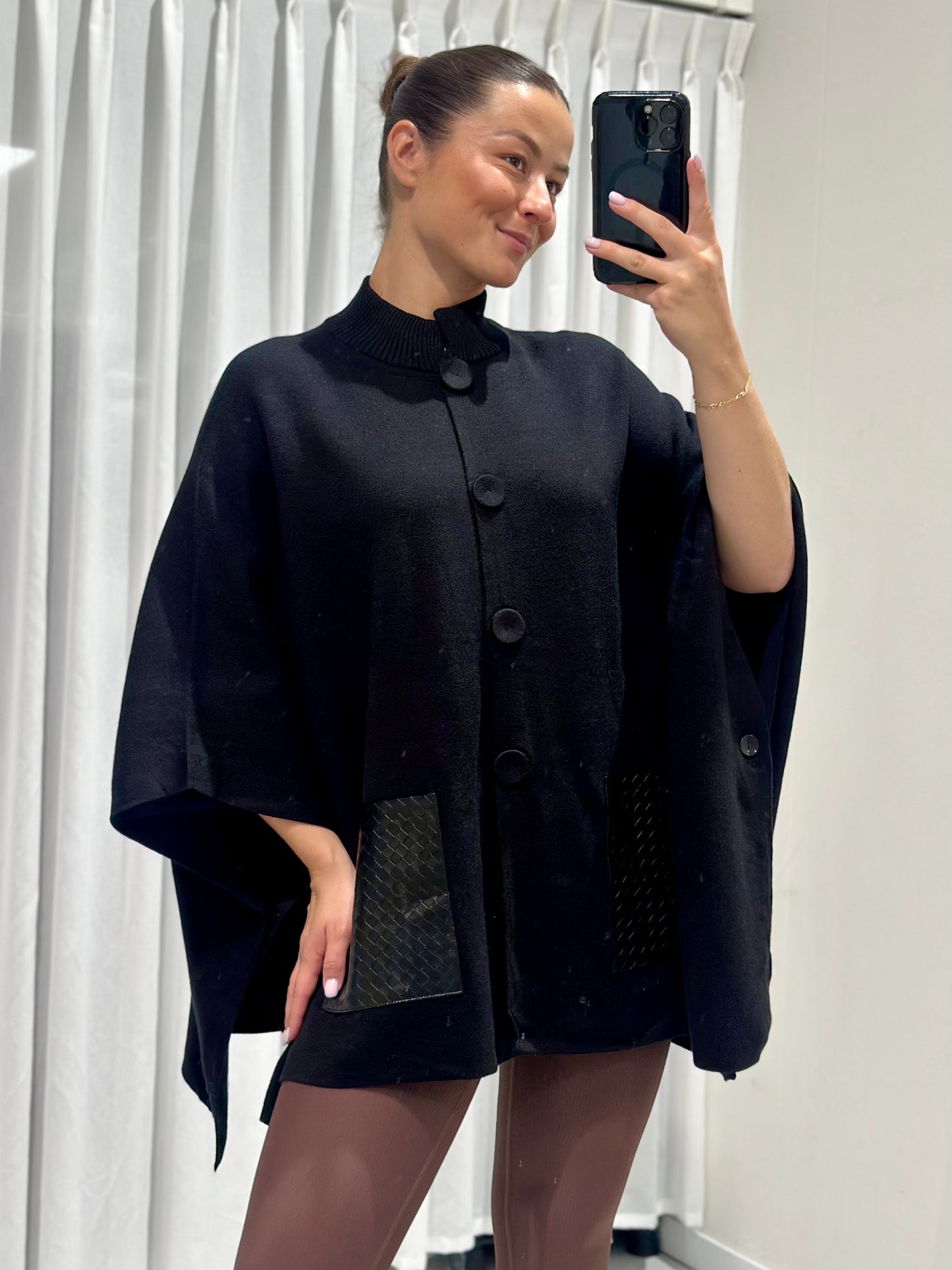 Lexi trui black