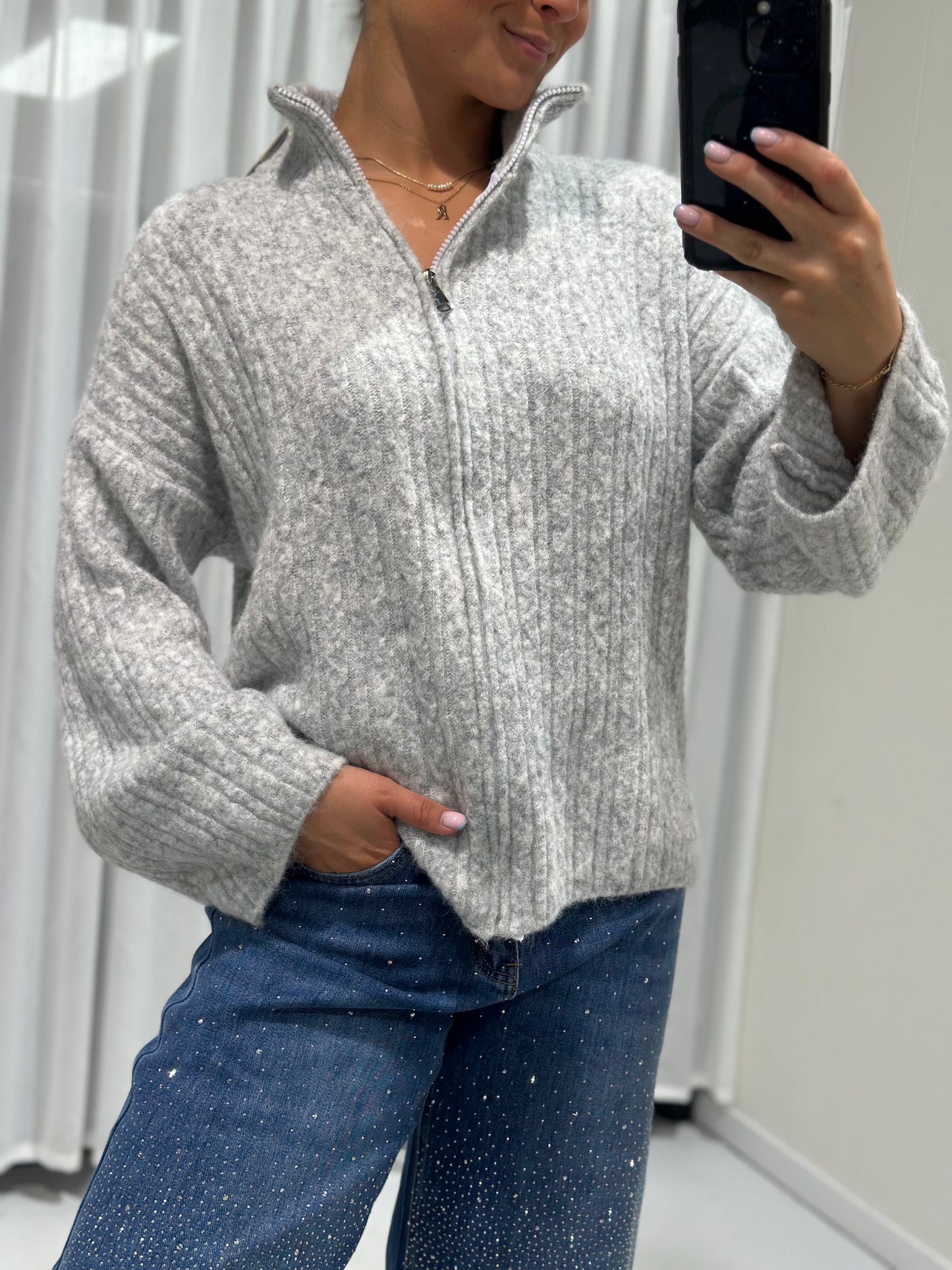 Alyssa trui grey