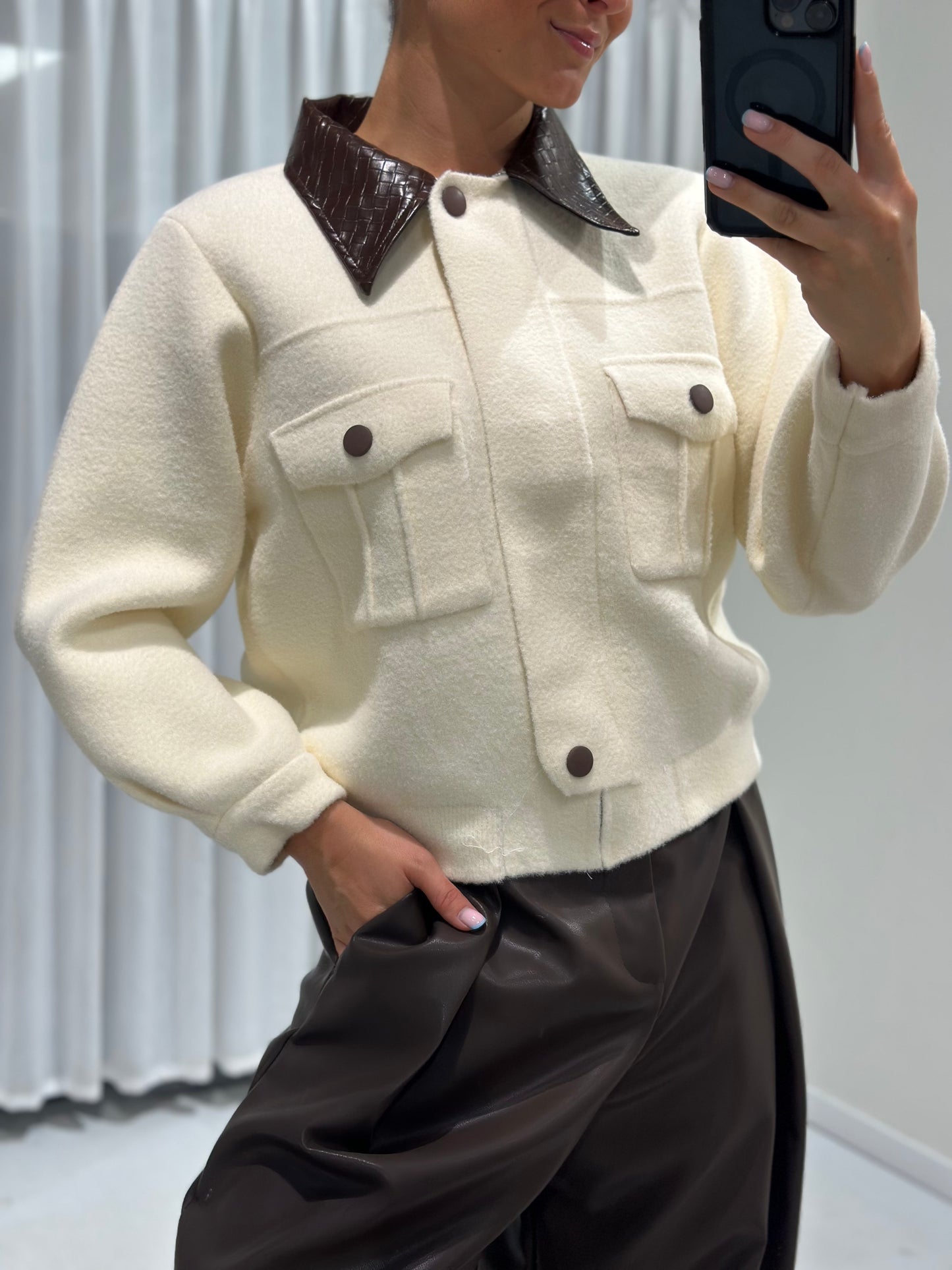 Britt vest beige