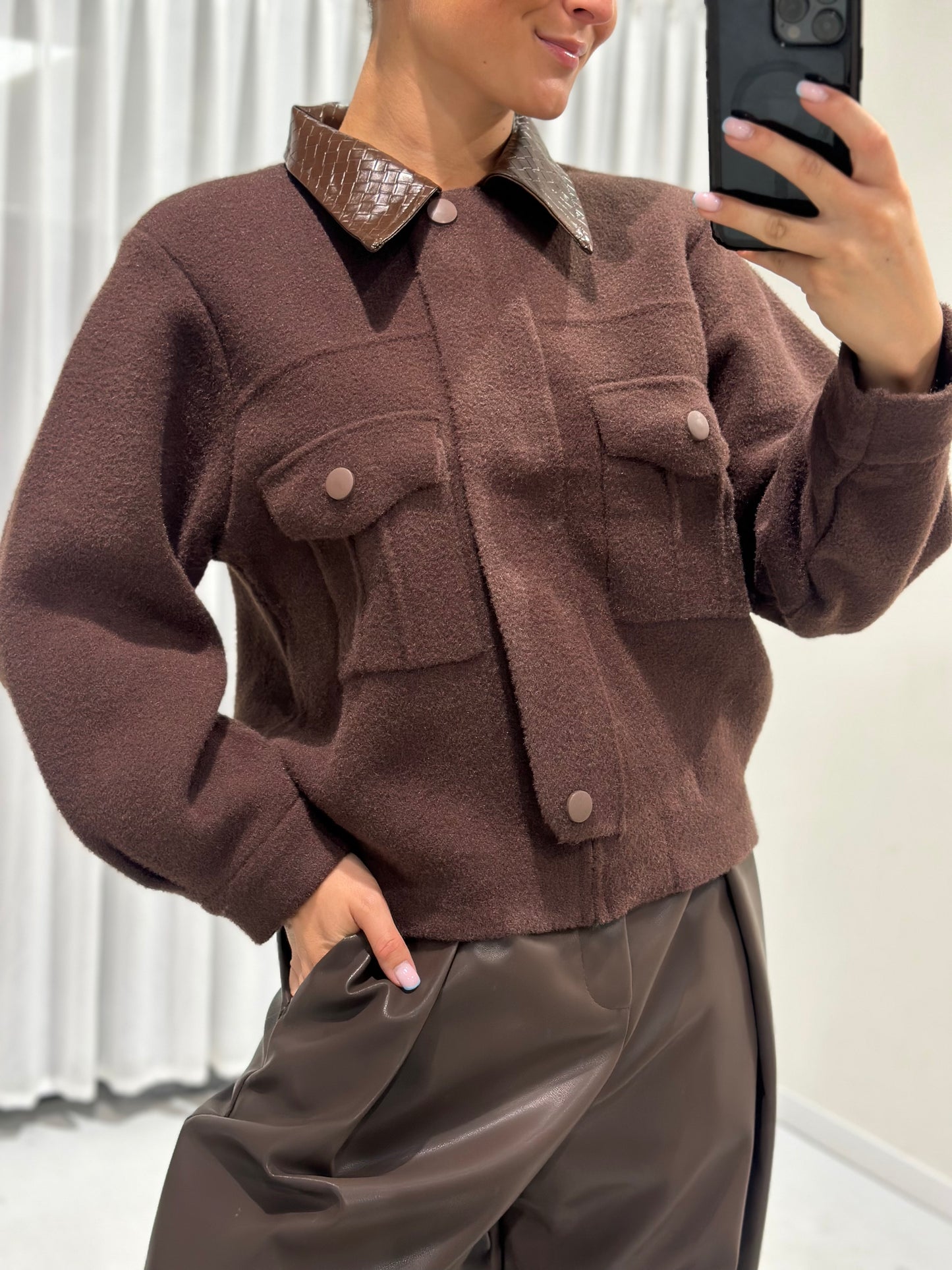 Britt vest brown