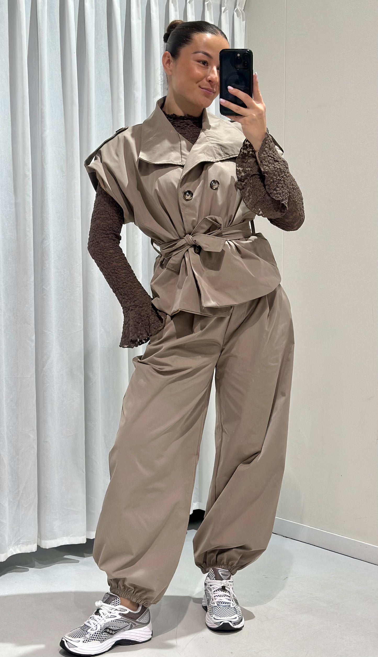 Amy 2 piece set taupe