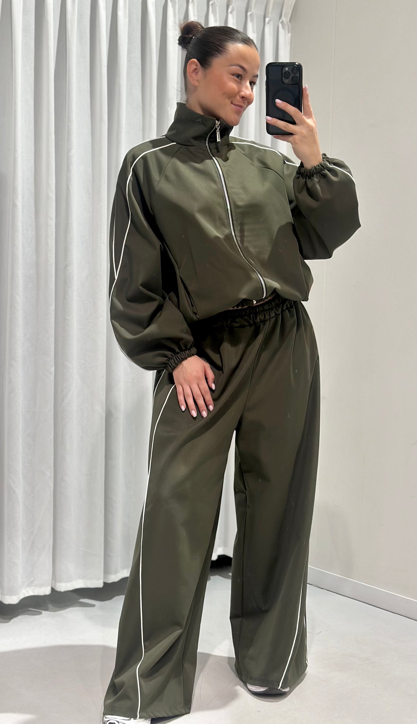 Uma 2 piece set green