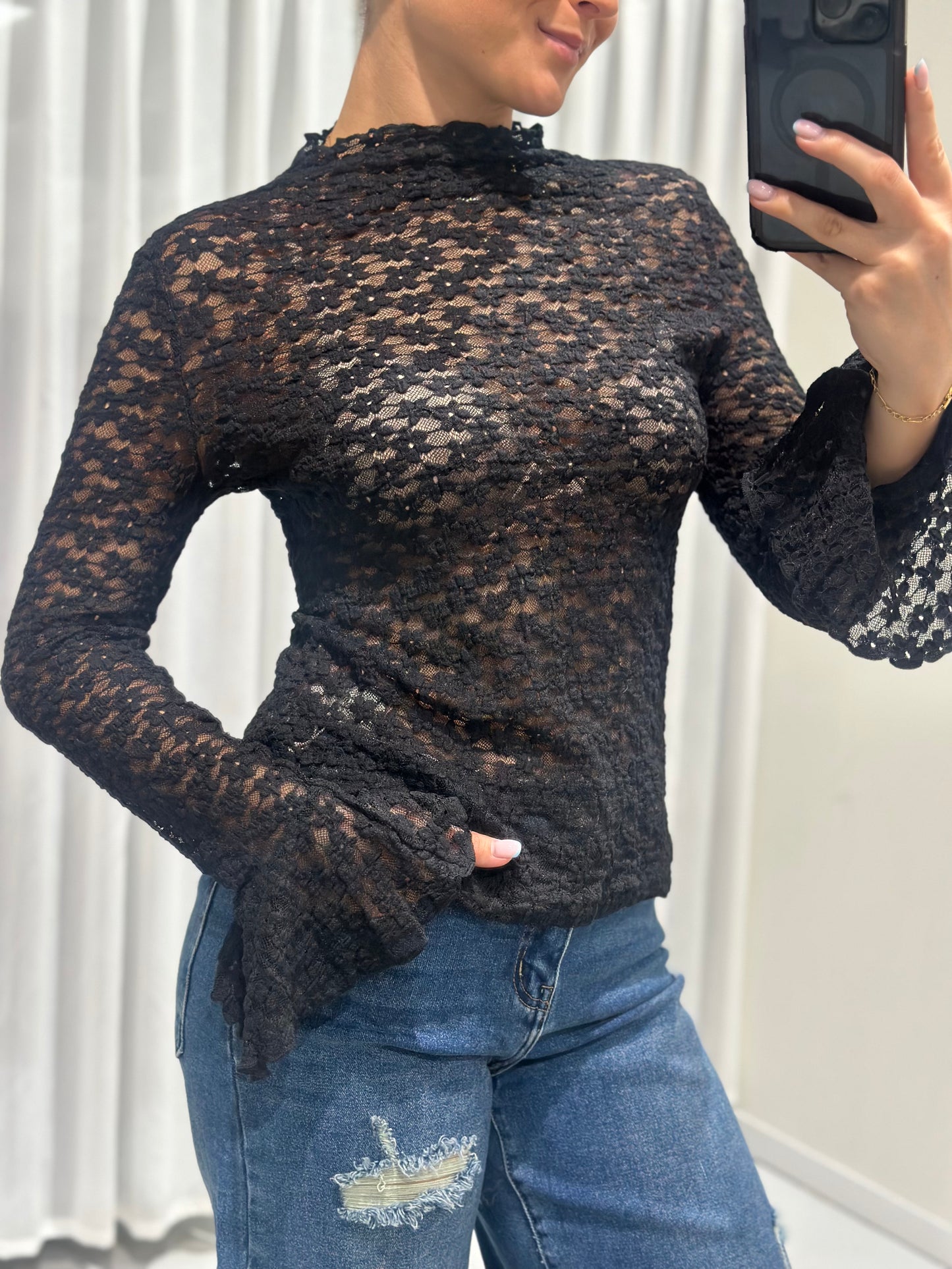 Davina top black