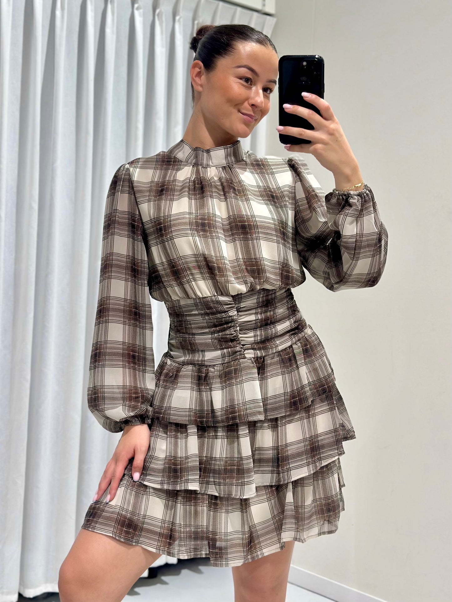 Poppy dress brown